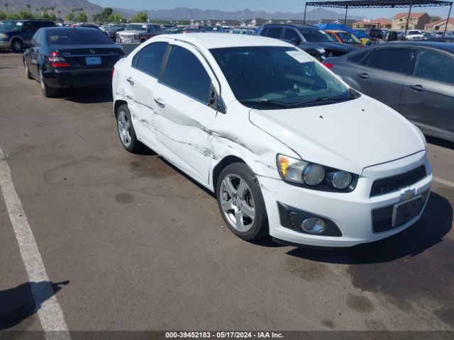 CHEVROLET SONIC 2015 1g1je5sb5f4210637