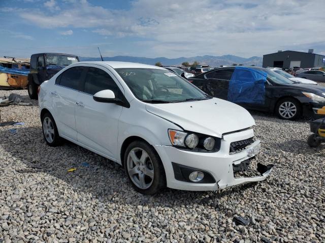 CHEVROLET SONIC LTZ 2014 1g1je5sb7e4190681