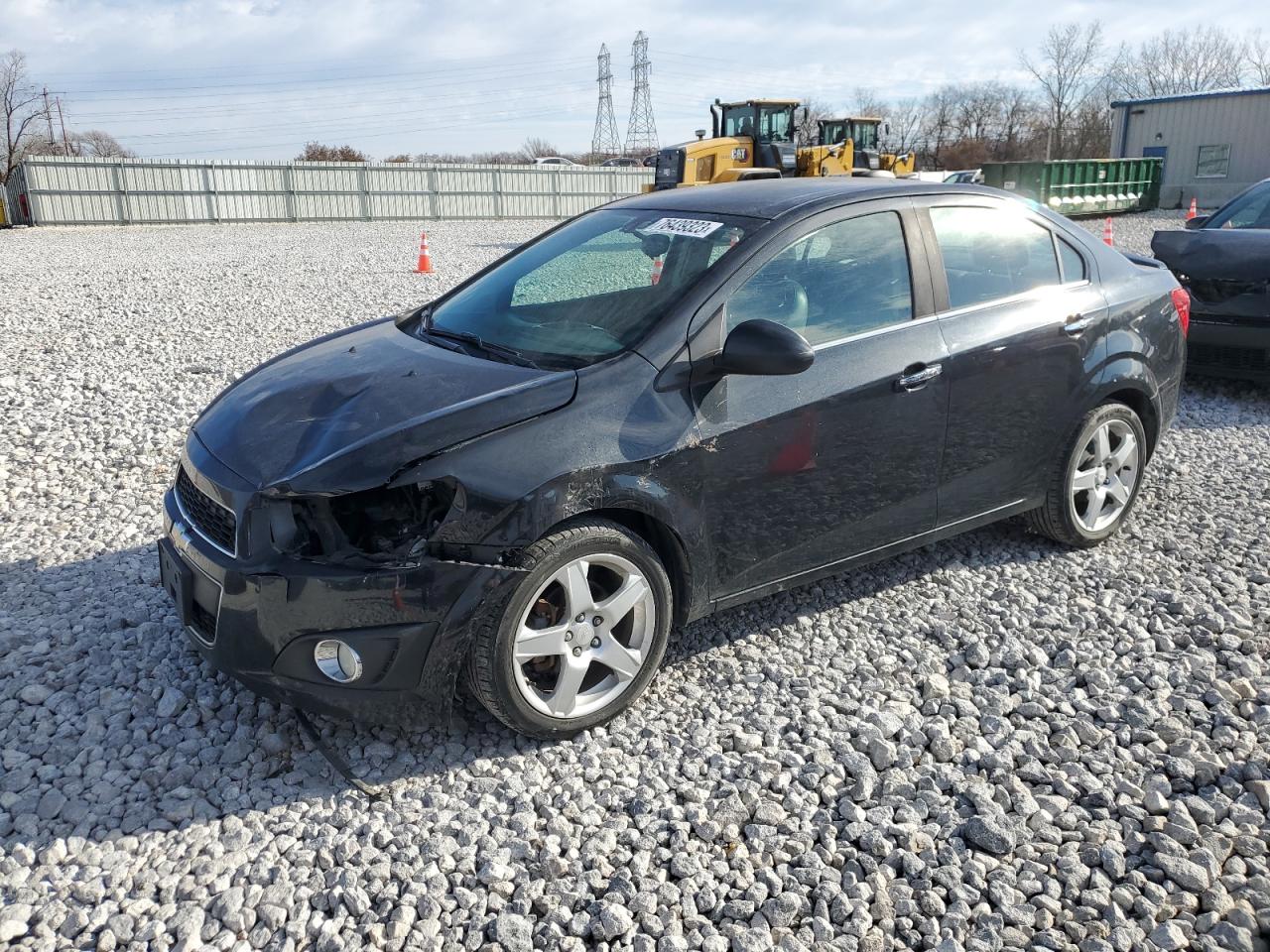 CHEVROLET SONIC 2015 1g1je5sb7f4105467