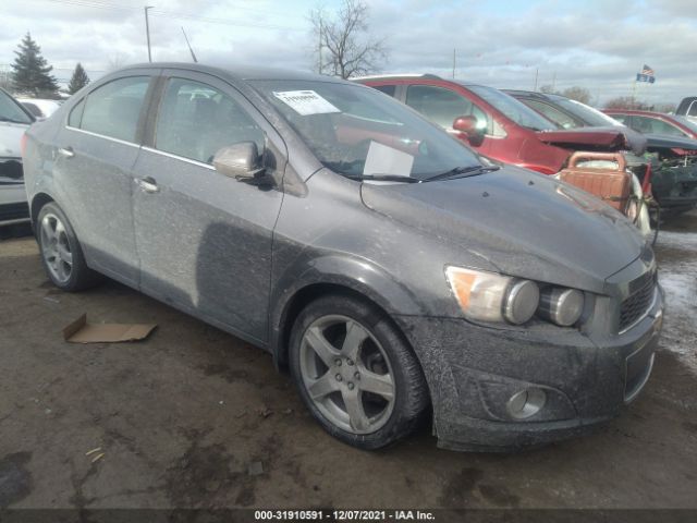 CHEVROLET SONIC 2013 1g1je5sb9d4187523