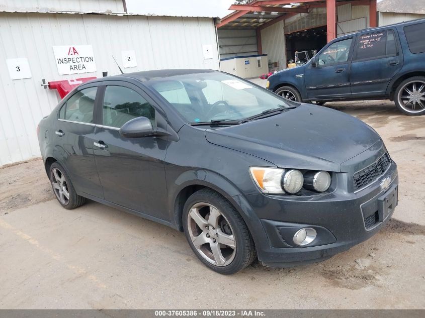 CHEVROLET SONIC 2014 1g1je5sg6e4126840