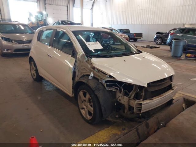 CHEVROLET SONIC 2015 1g1je6sb0f4147369