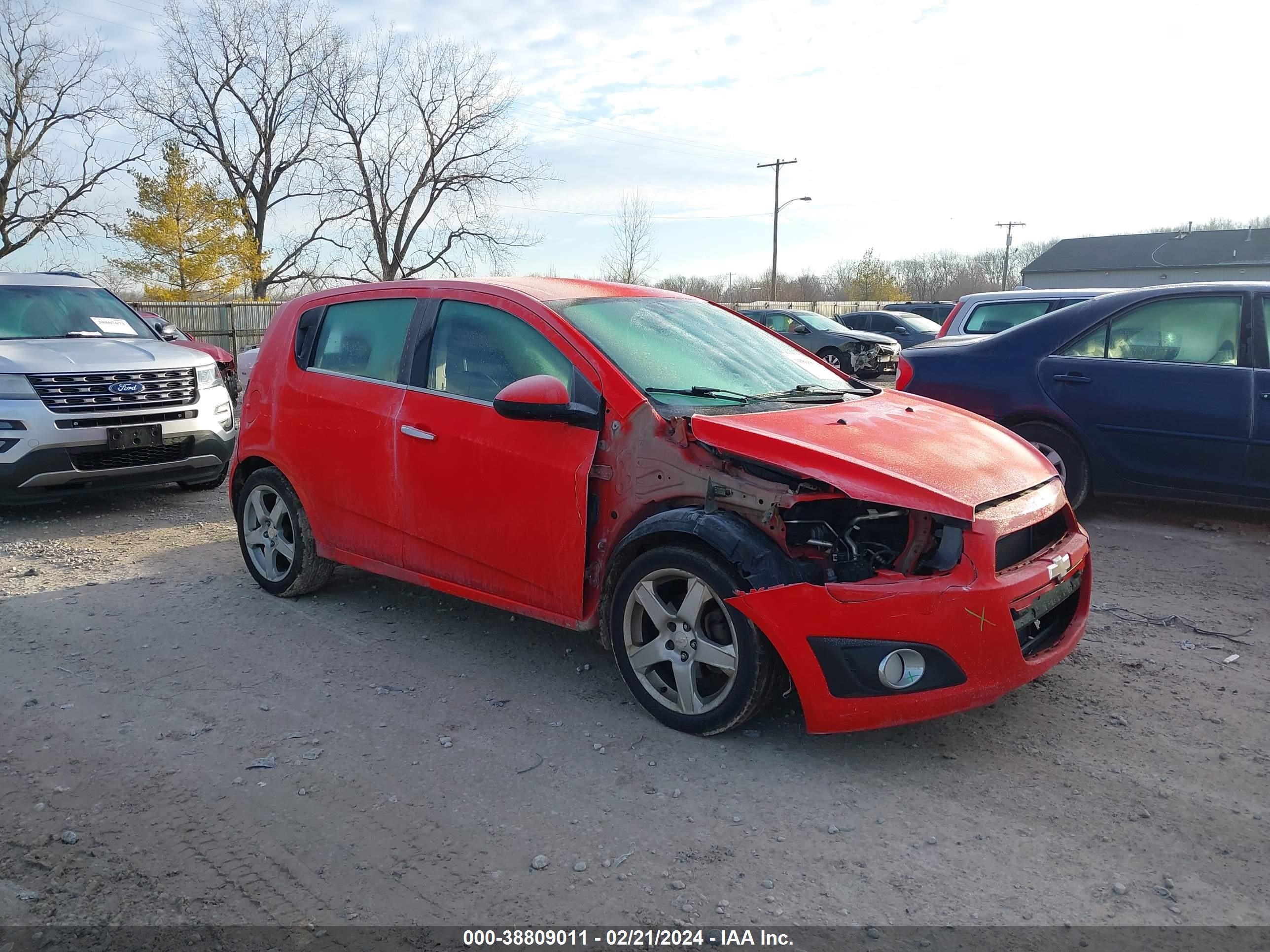 CHEVROLET SONIC 2015 1g1je6sb3f4101809