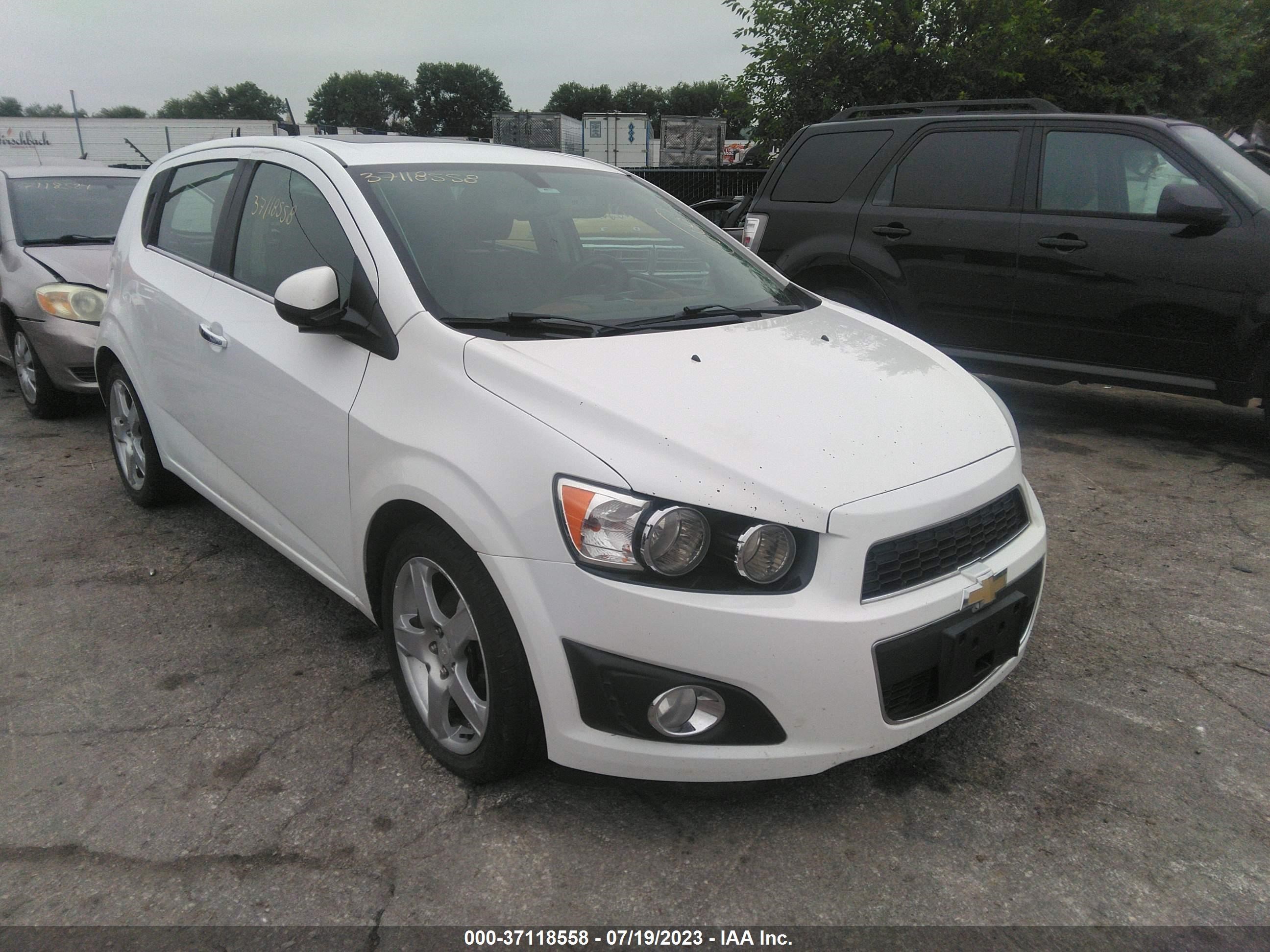 CHEVROLET SONIC 2015 1g1jf6sb3f4100043