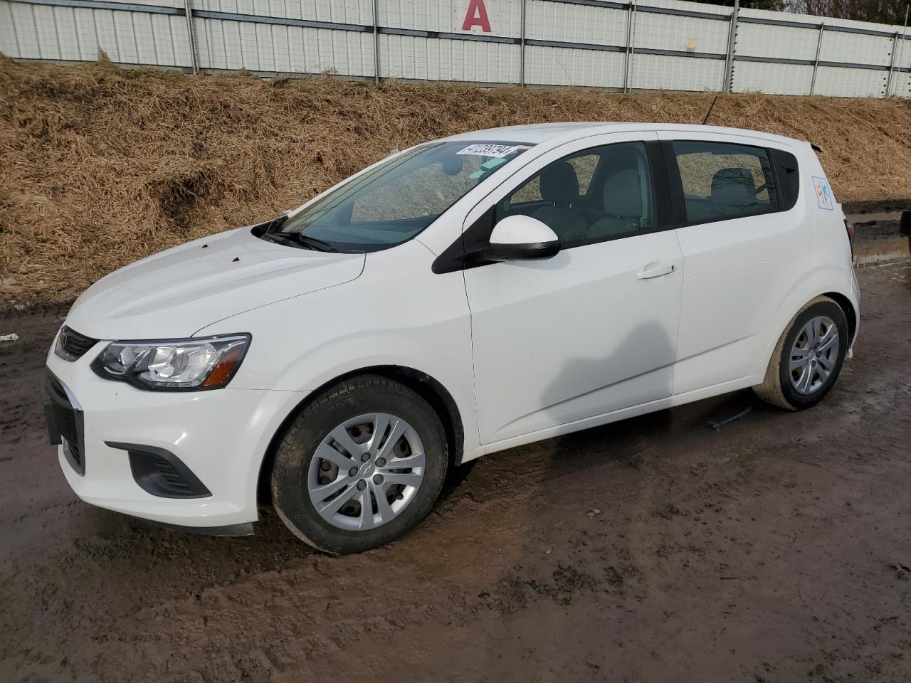 CHEVROLET SONIC 2017 1g1jg6sh3h4171506