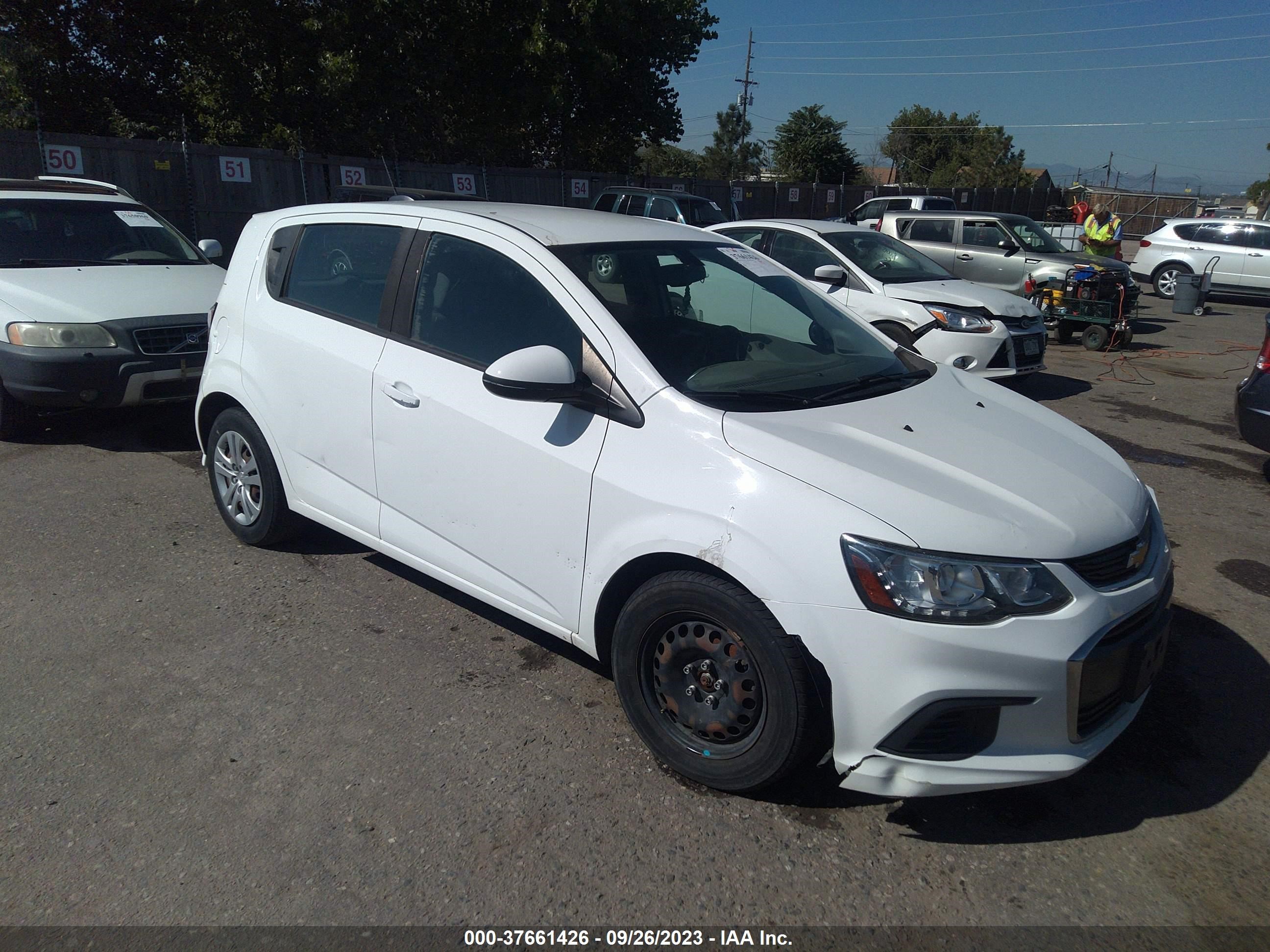 CHEVROLET SONIC 2017 1g1jg6sh4h4165911