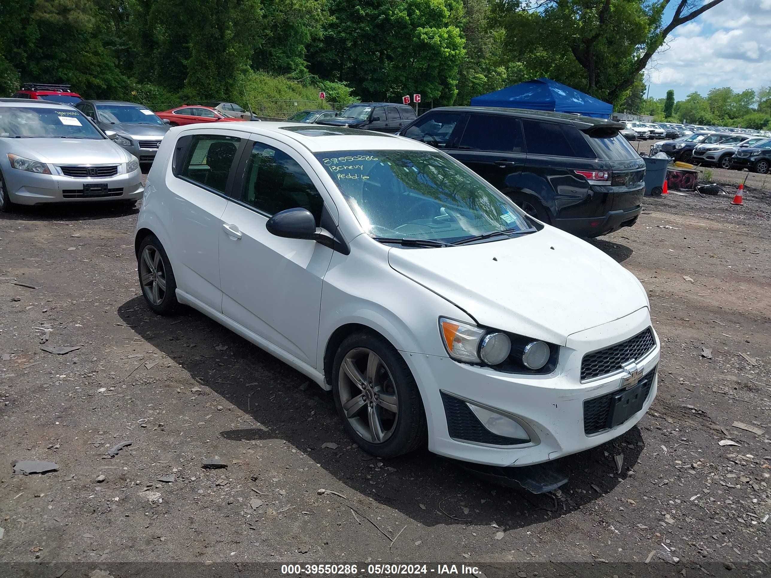 CHEVROLET SONIC 2013 1g1jh6sb2d4185836