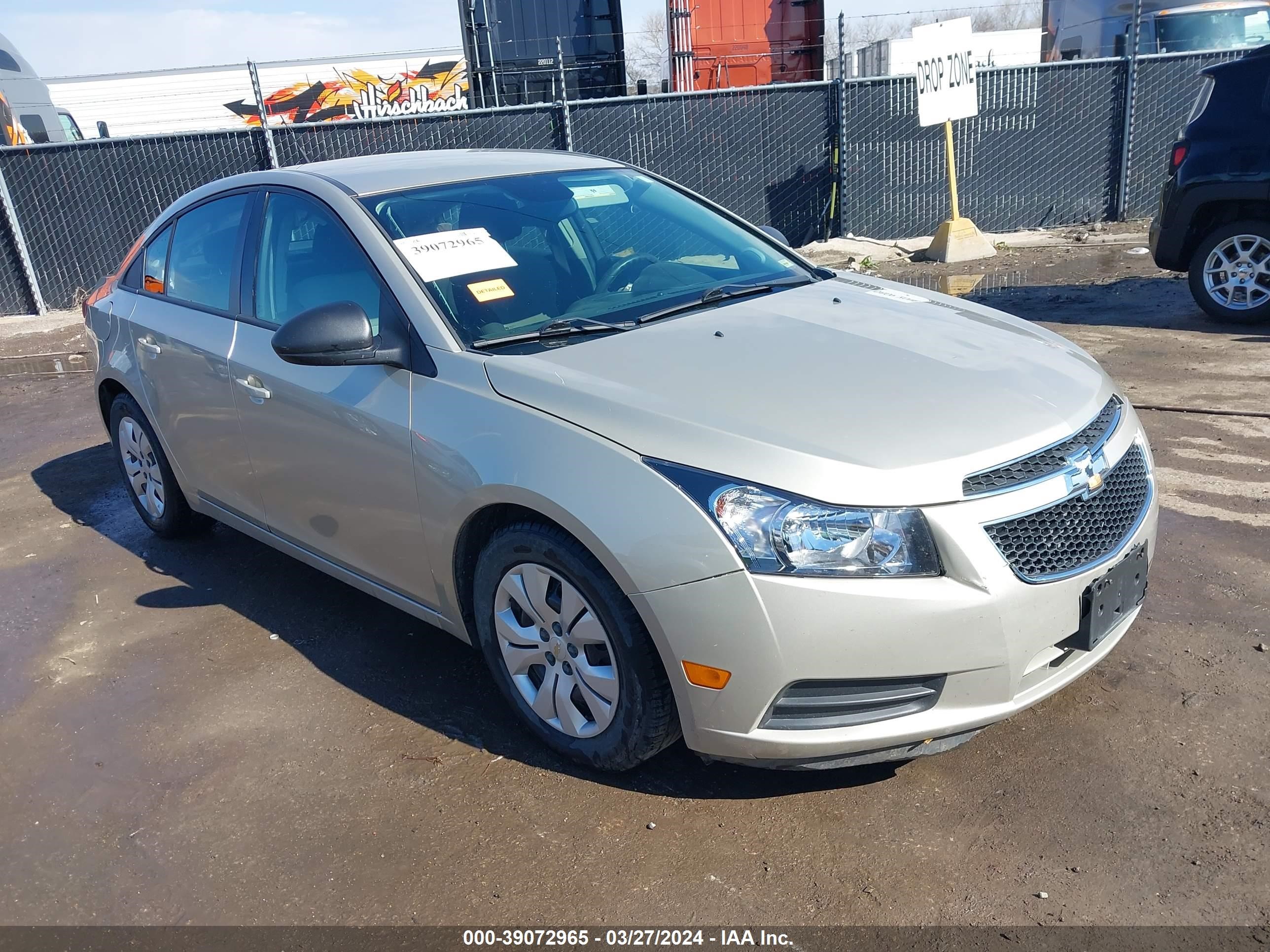 CHEVROLET CRUZE 2013 1g1pa5sg4d7280109