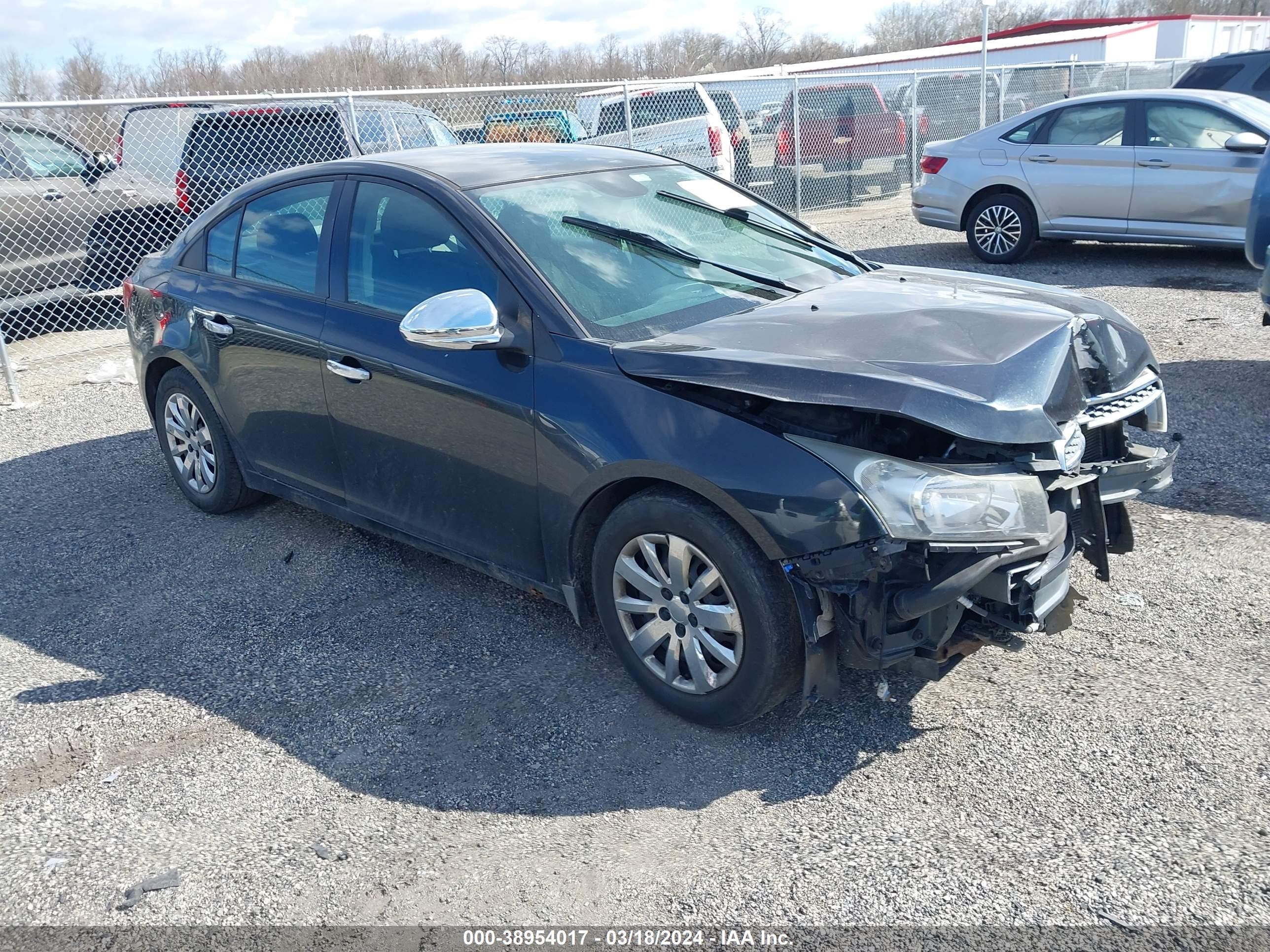 CHEVROLET CRUZE 2013 1g1pa5sg4d7300875