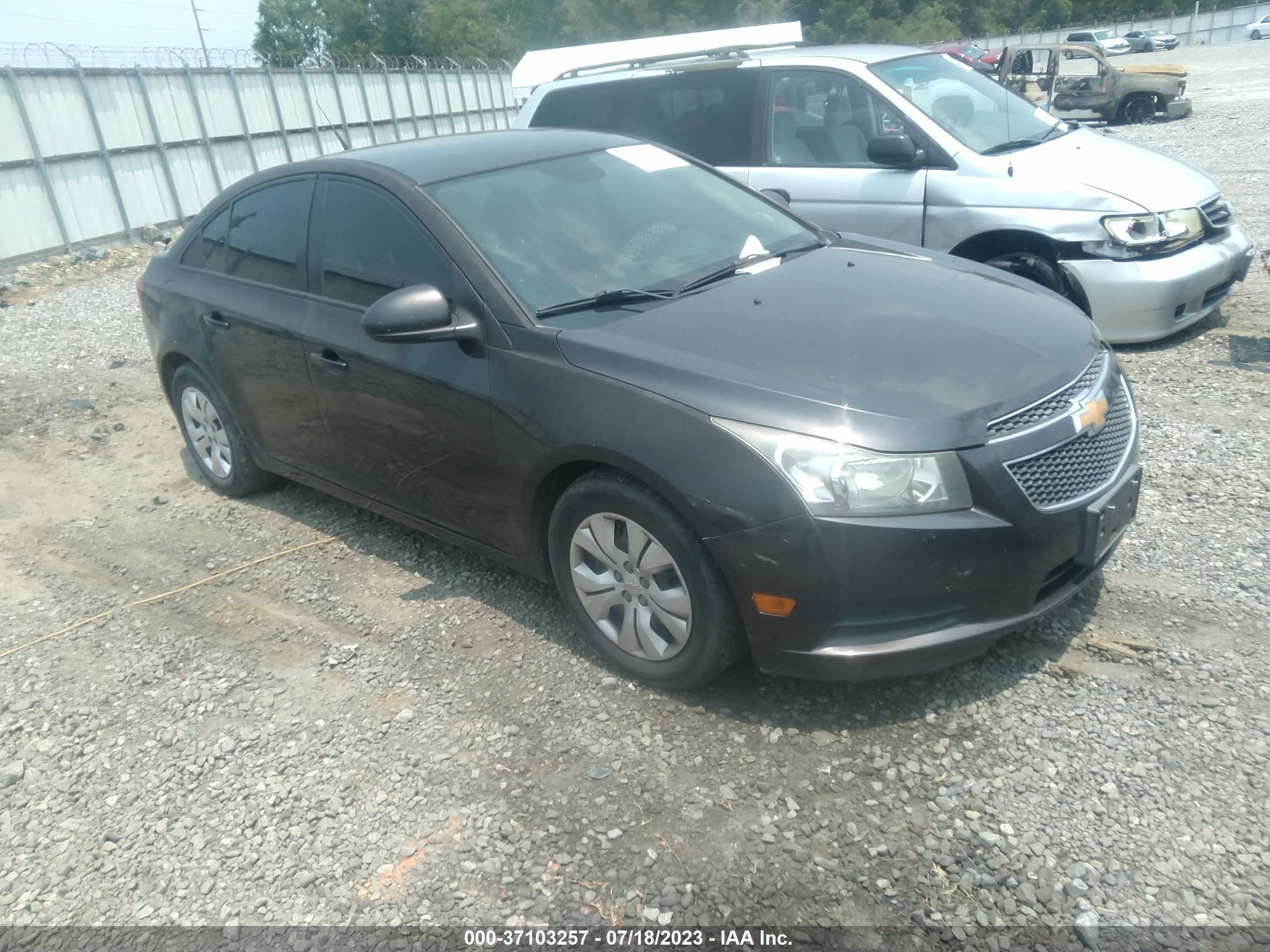 CHEVROLET CRUZE 2014 1g1pa5sh2e7485115