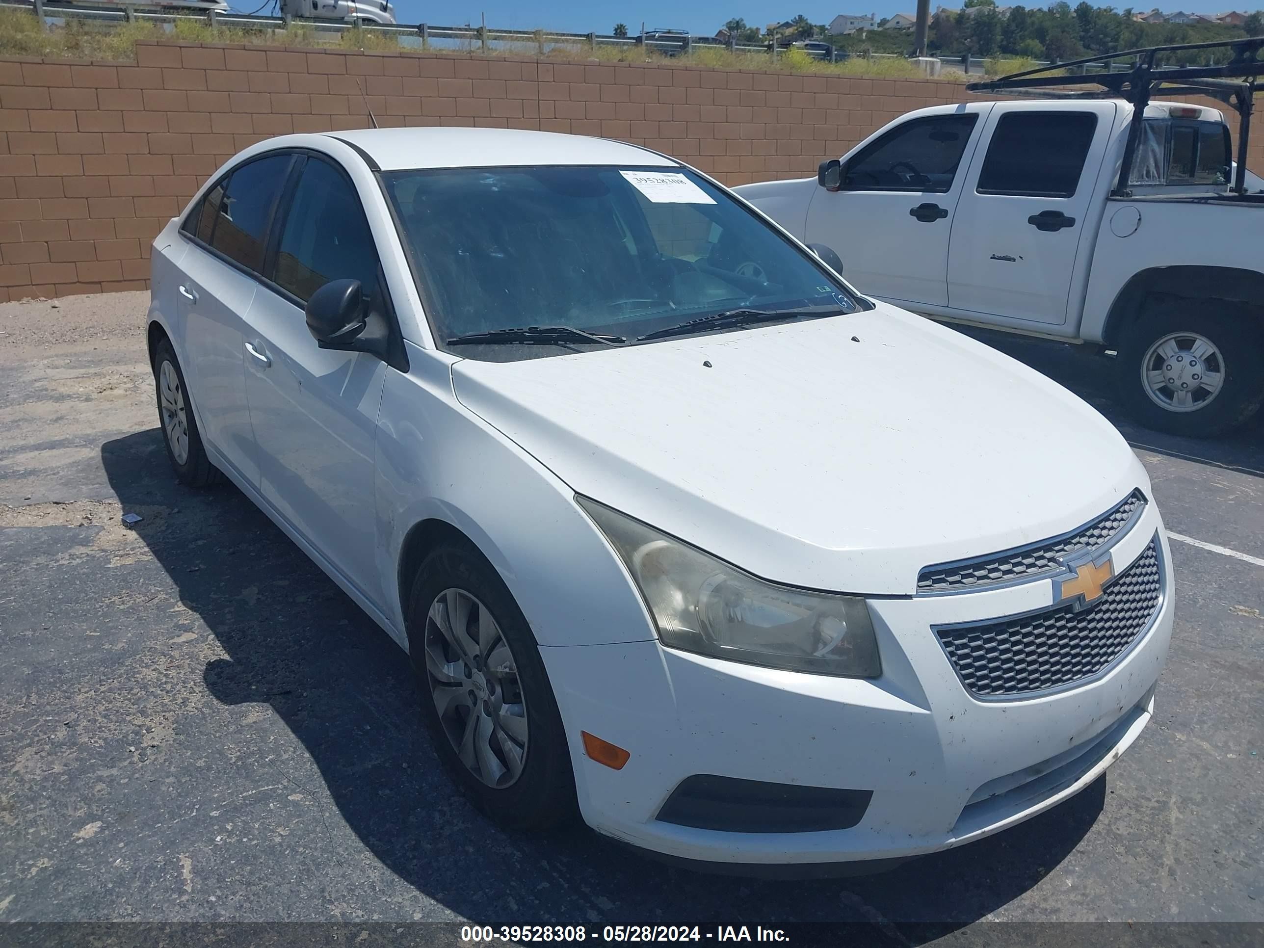 CHEVROLET CRUZE 2014 1g1pa5sh5e7227722