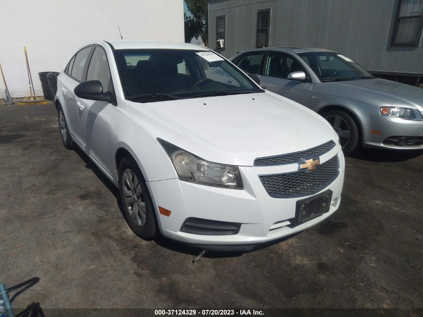 CHEVROLET CRUZE 2013 1g1pa5sh6d7247170