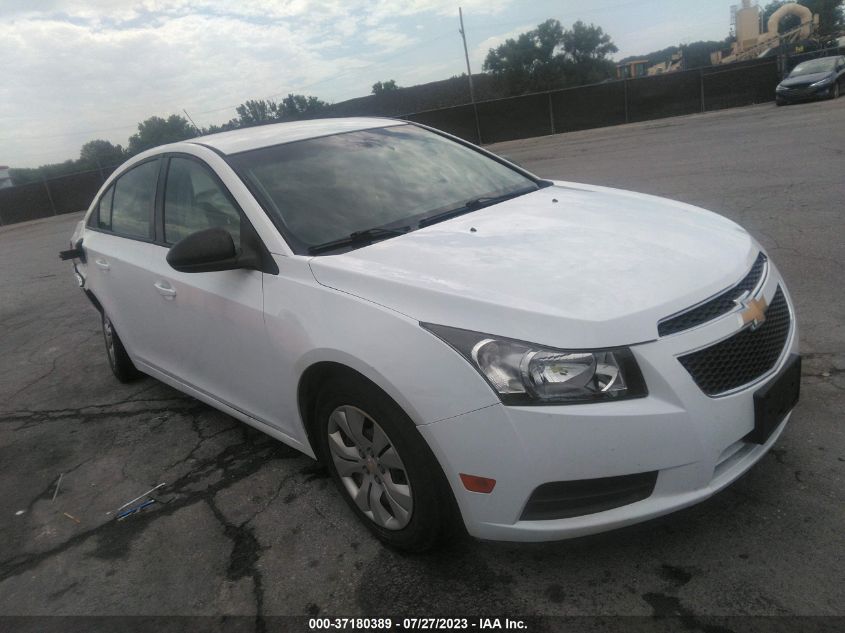 CHEVROLET CRUZE 2014 1g1pa5shxe7105079