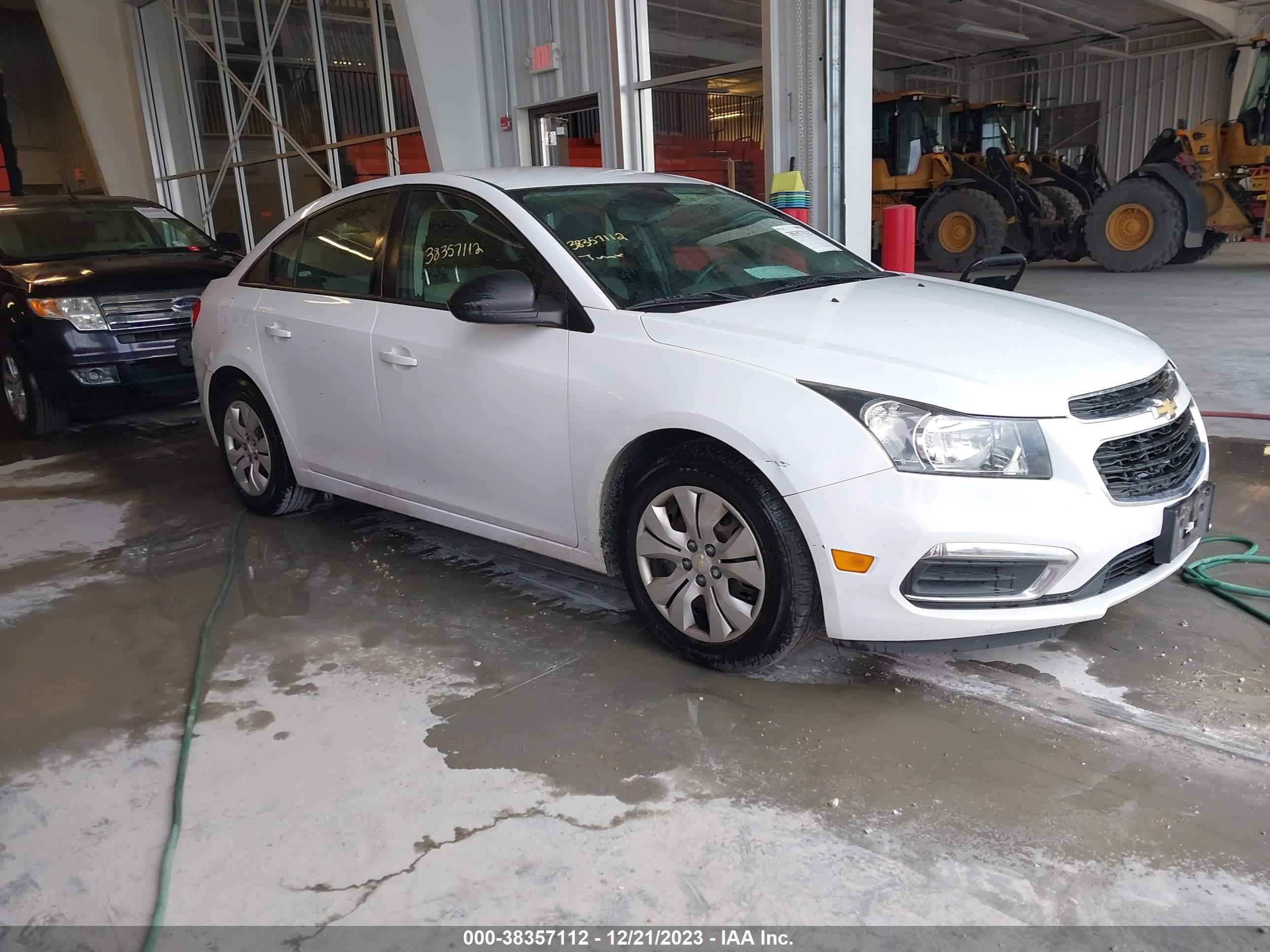 CHEVROLET CRUZE 2015 1g1pb5sh1f7229837