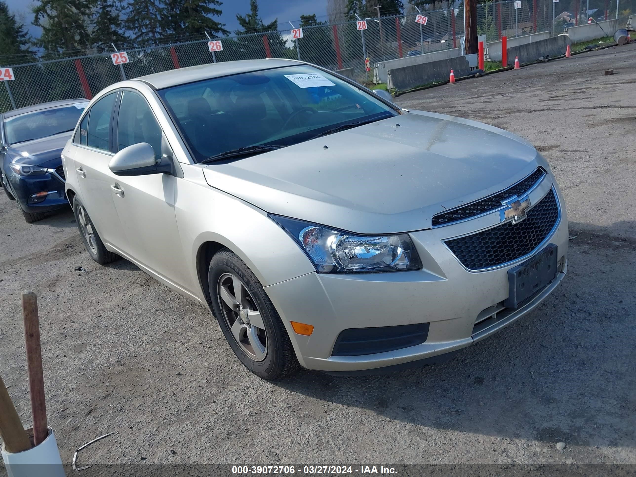 CHEVROLET NULL 2014 1g1pc5sb0e7408667