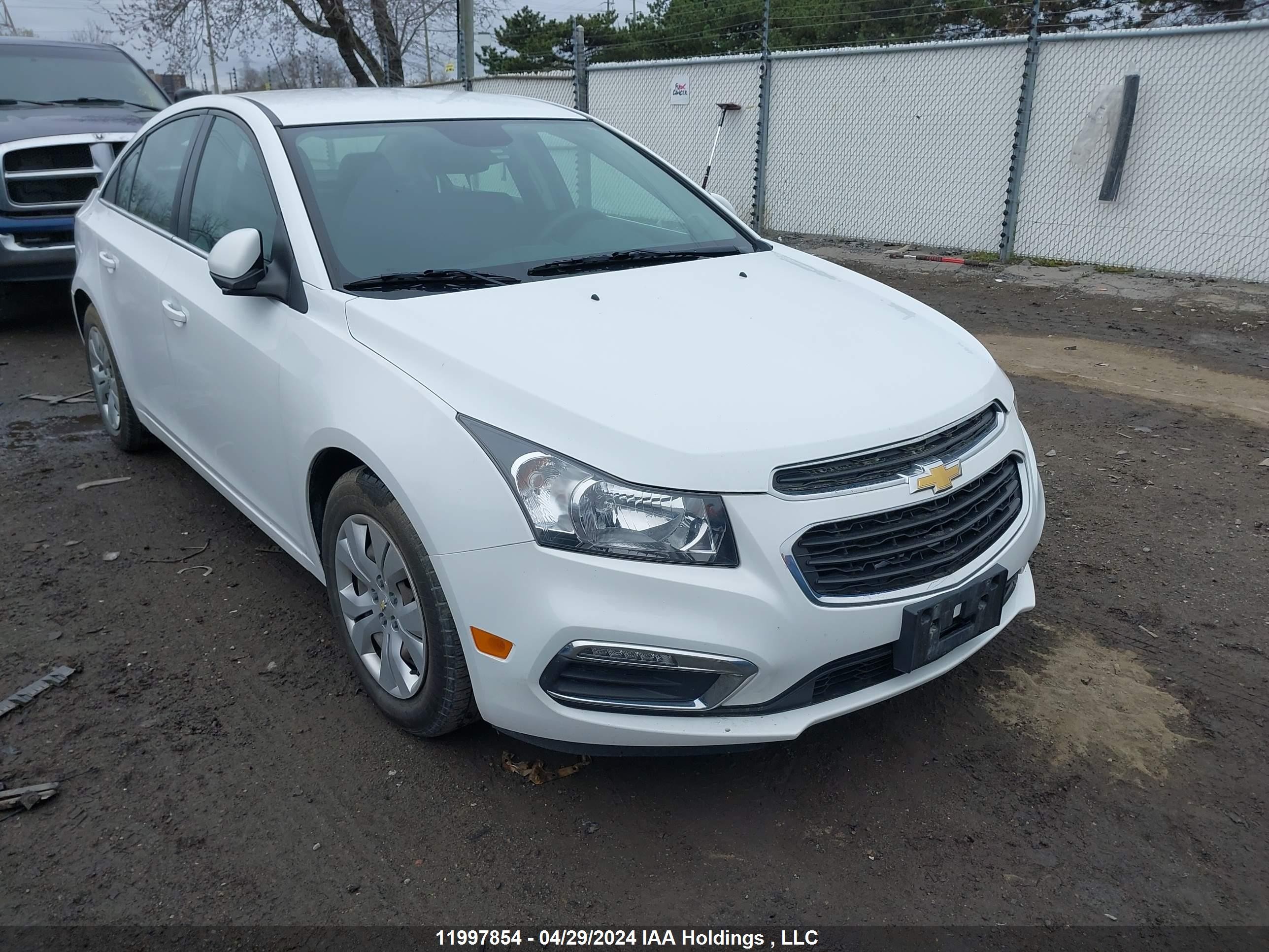 CHEVROLET CRUZE 2015 1g1pc5sb0f7262403