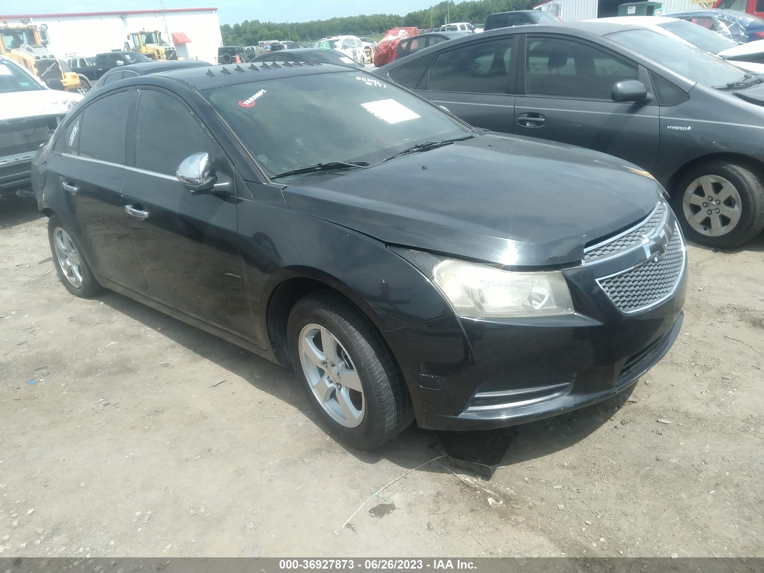 CHEVROLET CRUZE 2014 1g1pc5sb1e7136825