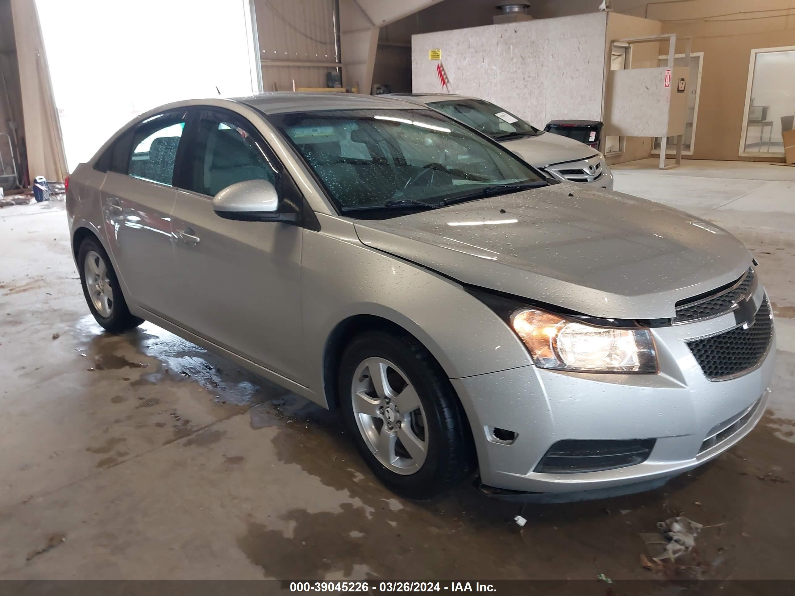 CHEVROLET CRUZE 2014 1g1pc5sb1e7402151