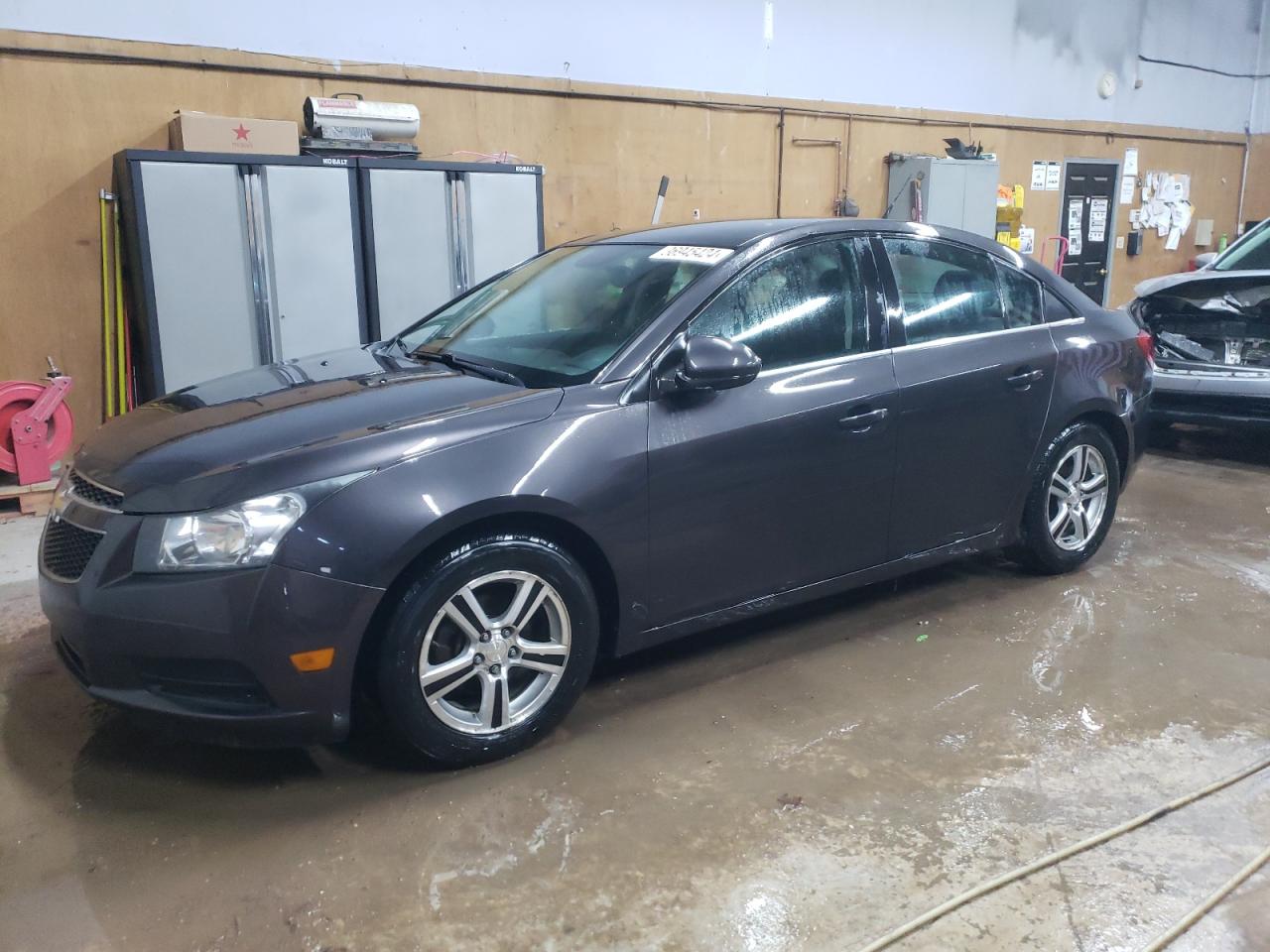 CHEVROLET CRUZE 2014 1g1pc5sb2e7111075