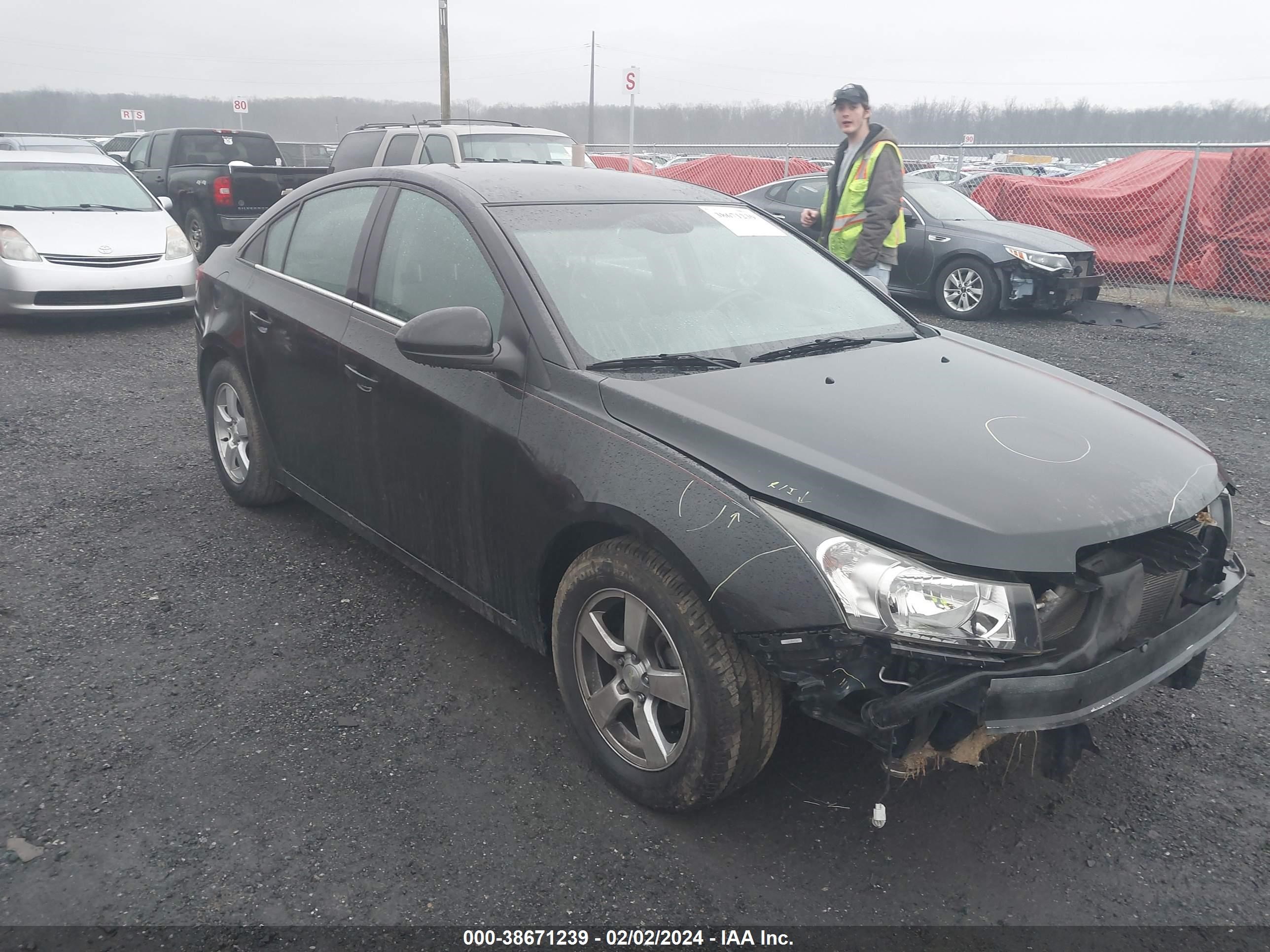 CHEVROLET CRUZE 2014 1g1pc5sb2e7306738