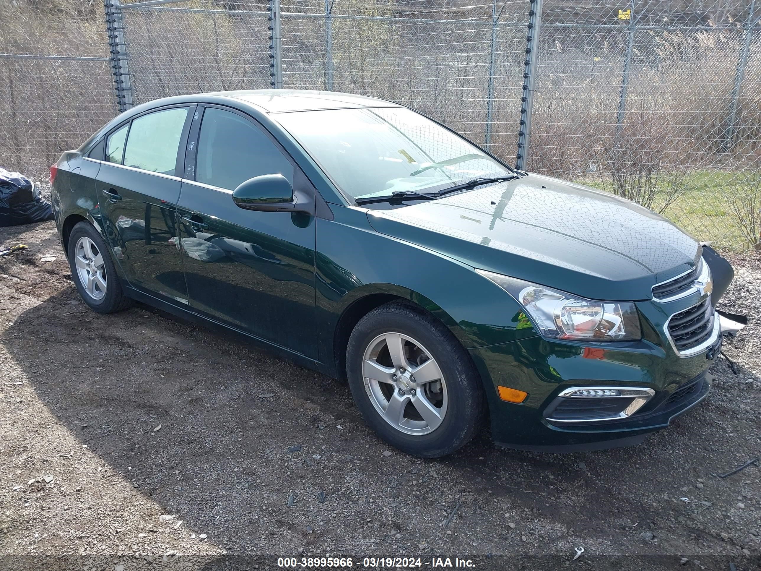 CHEVROLET CRUZE 2015 1g1pc5sb2f7143526