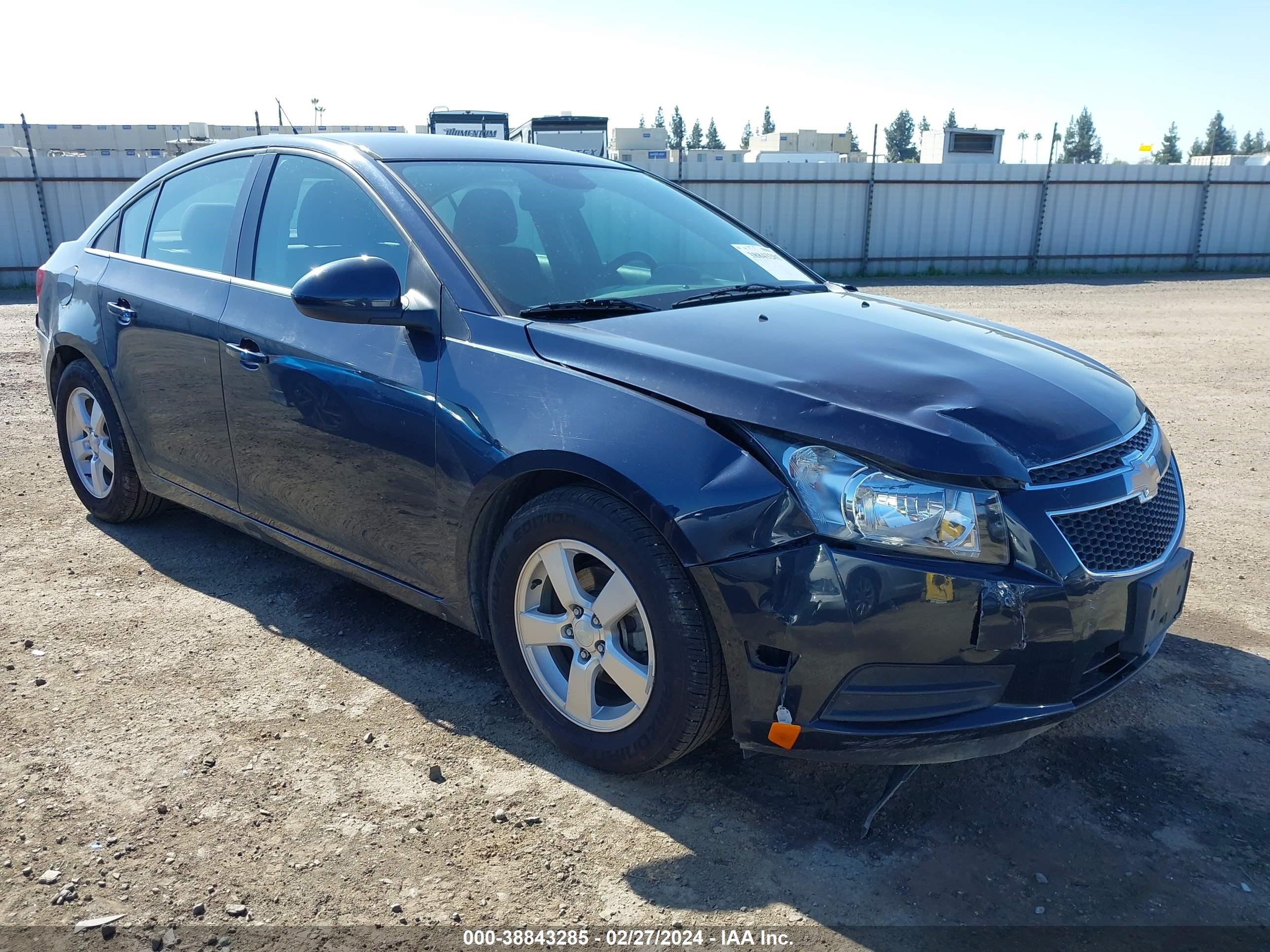 CHEVROLET CRUZE 2014 1g1pc5sb3e7149429