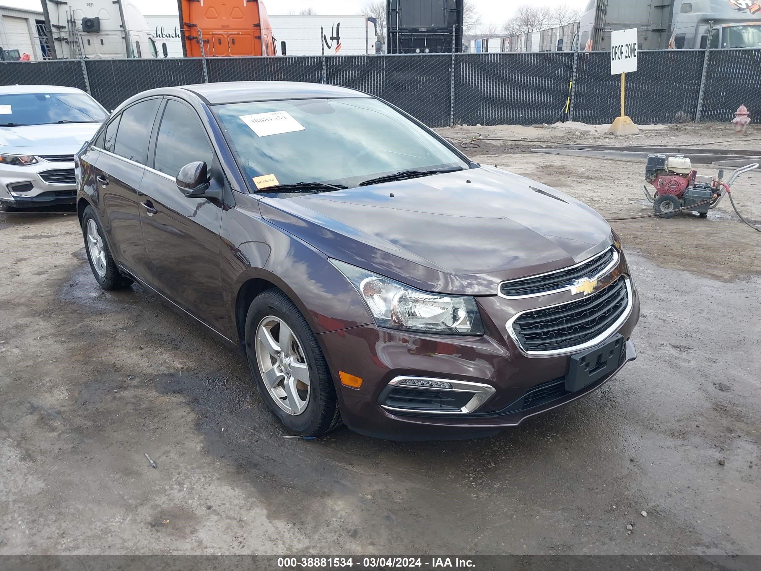 CHEVROLET CRUZE 2015 1g1pc5sb4f7138764