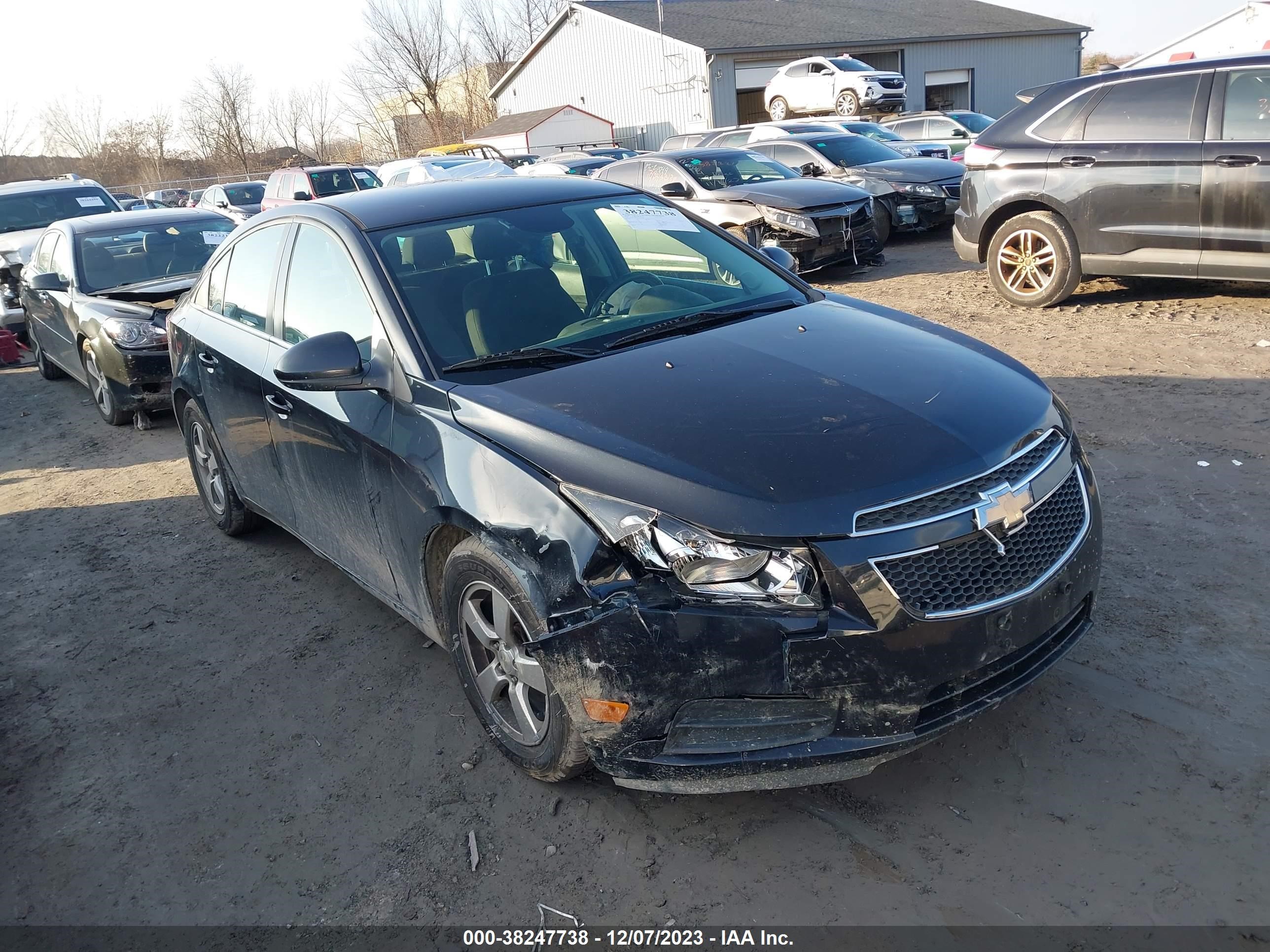 CHEVROLET CRUZE 2014 1g1pc5sb5e7439378