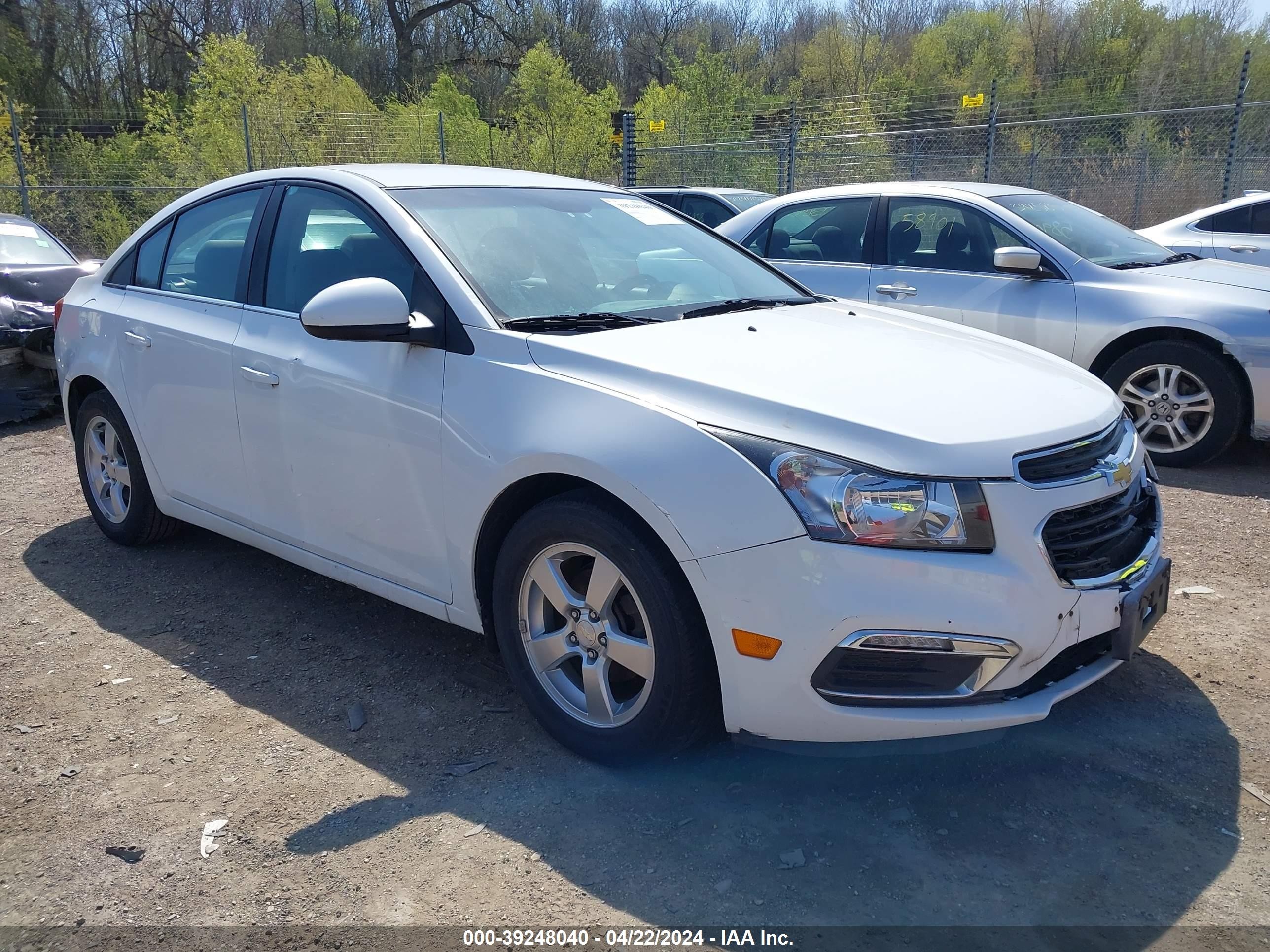 CHEVROLET CRUZE 2015 1g1pc5sb5f7142936