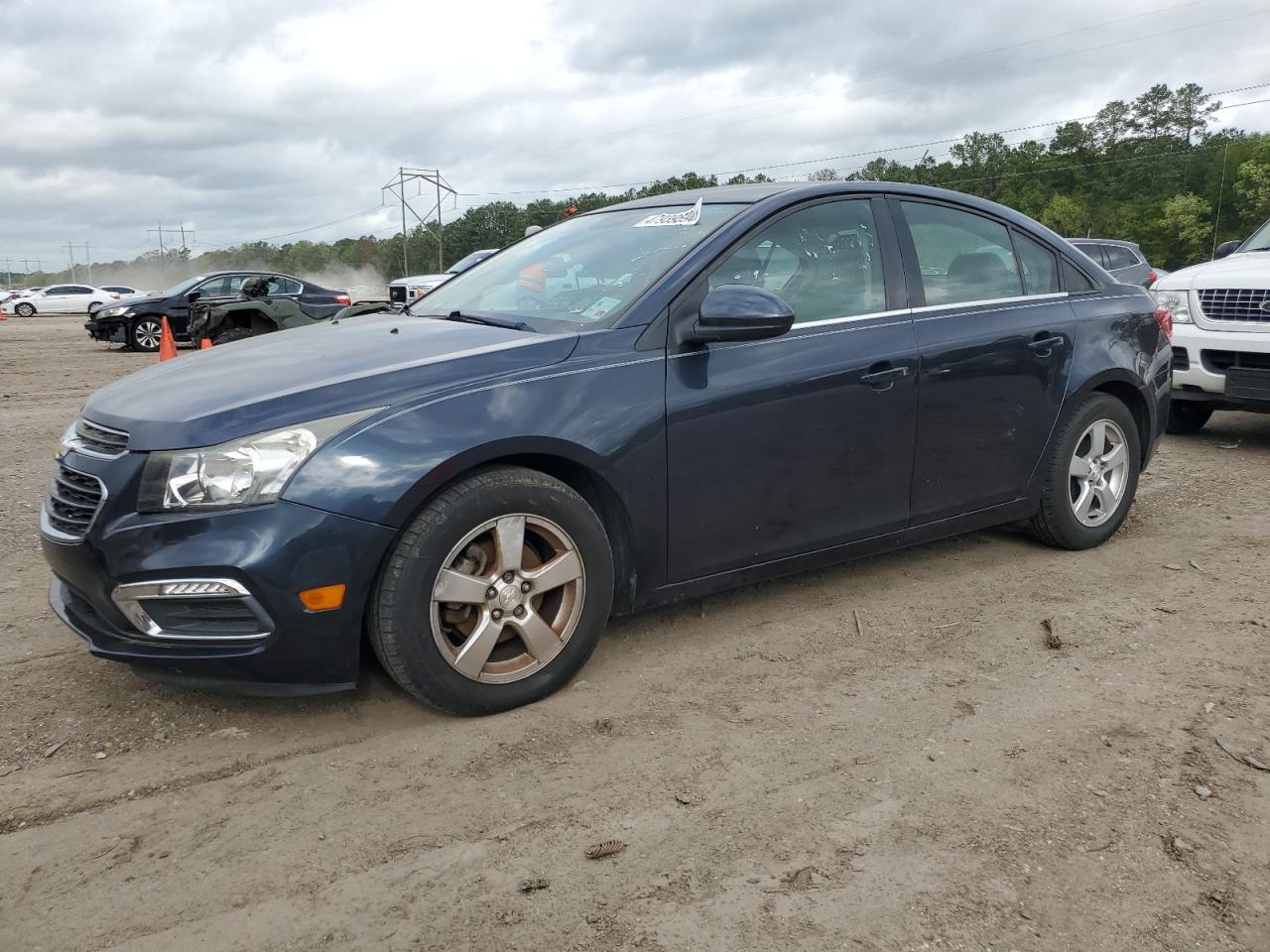 CHEVROLET CRUZE 2015 1g1pc5sb5f7266768