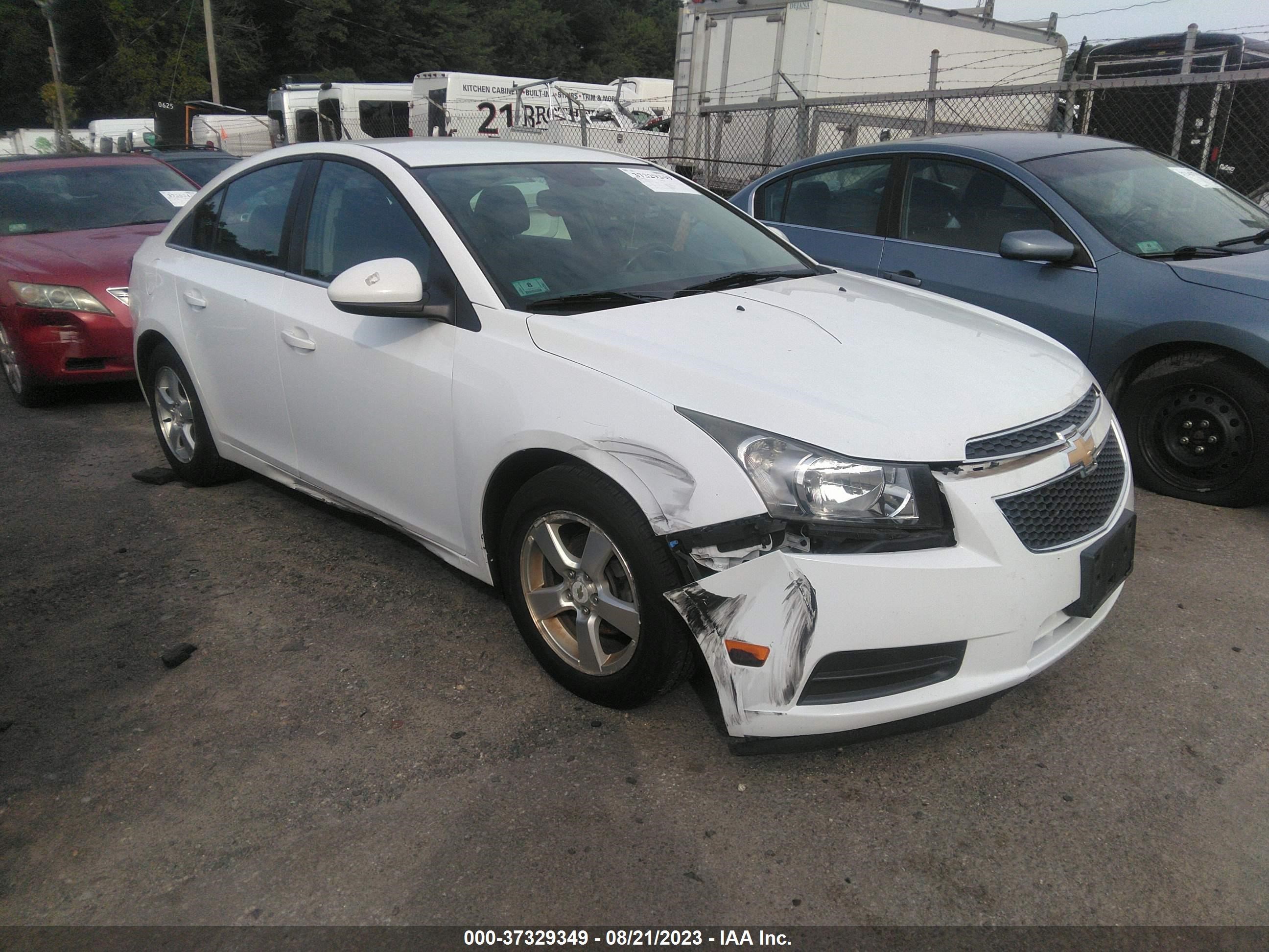 CHEVROLET CRUZE 2014 1g1pc5sb6e7129577