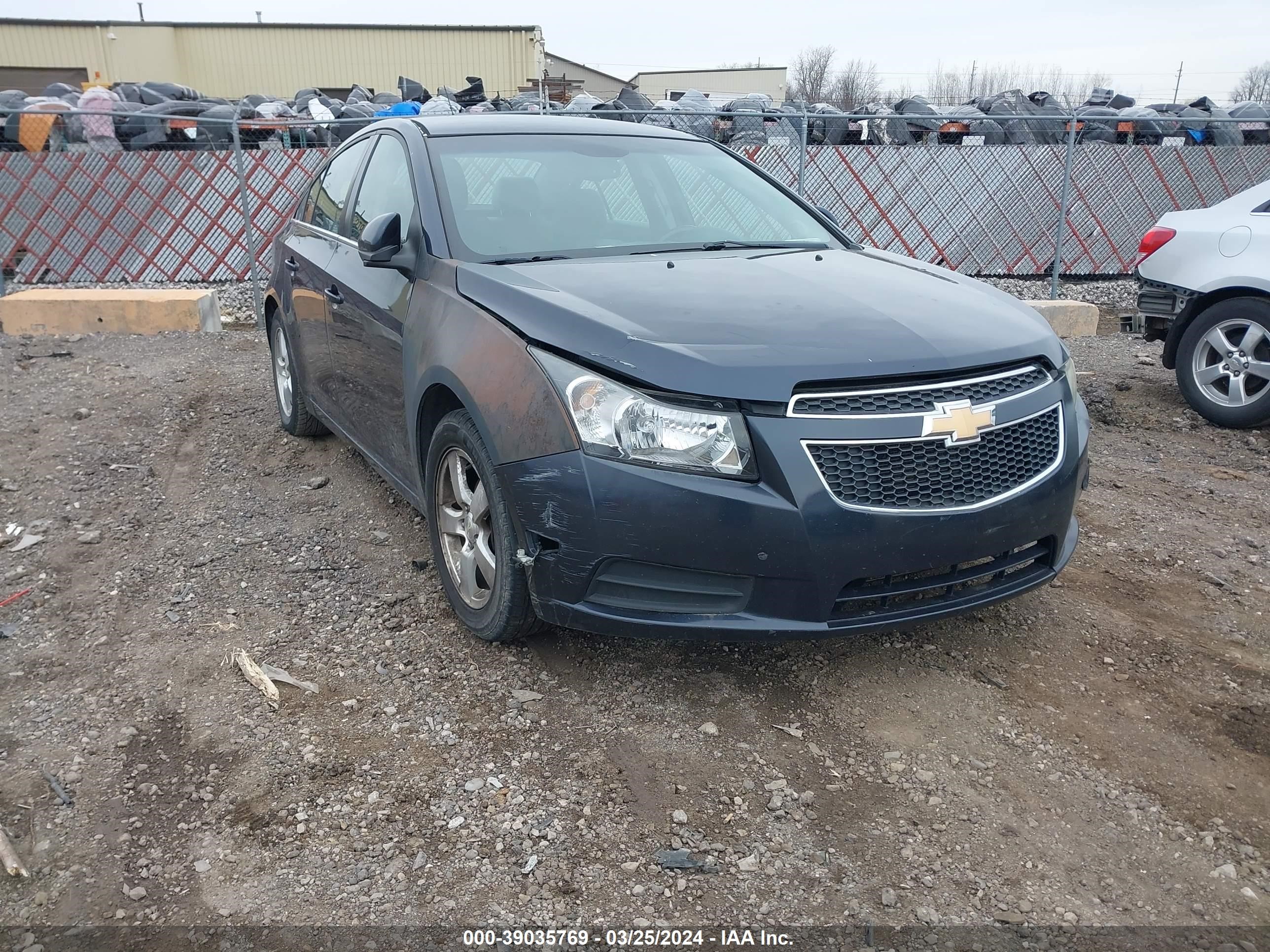 CHEVROLET CRUZE 2014 1g1pc5sb6e7319735