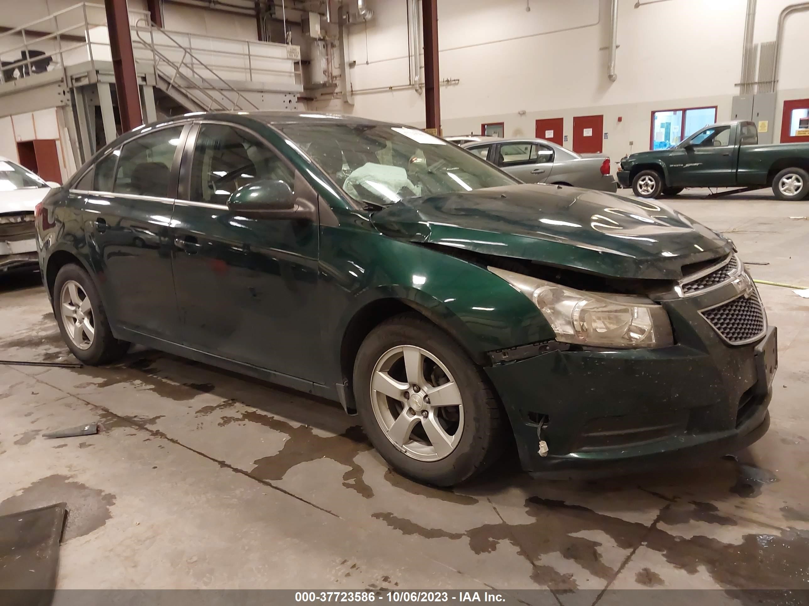 CHEVROLET CRUZE 2014 1g1pc5sb6e7483776