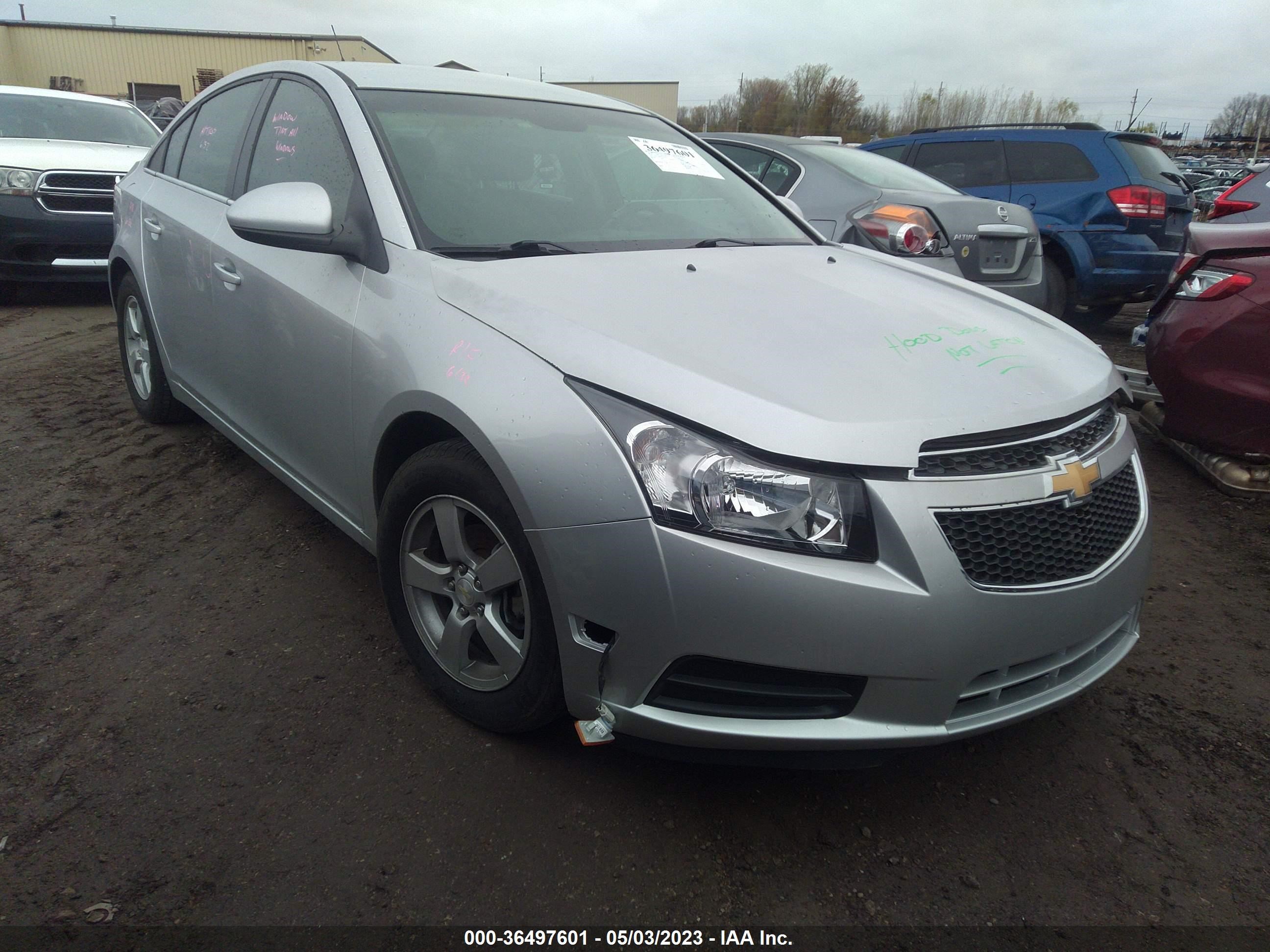 CHEVROLET CRUZE 2014 1g1pc5sb7e7409279