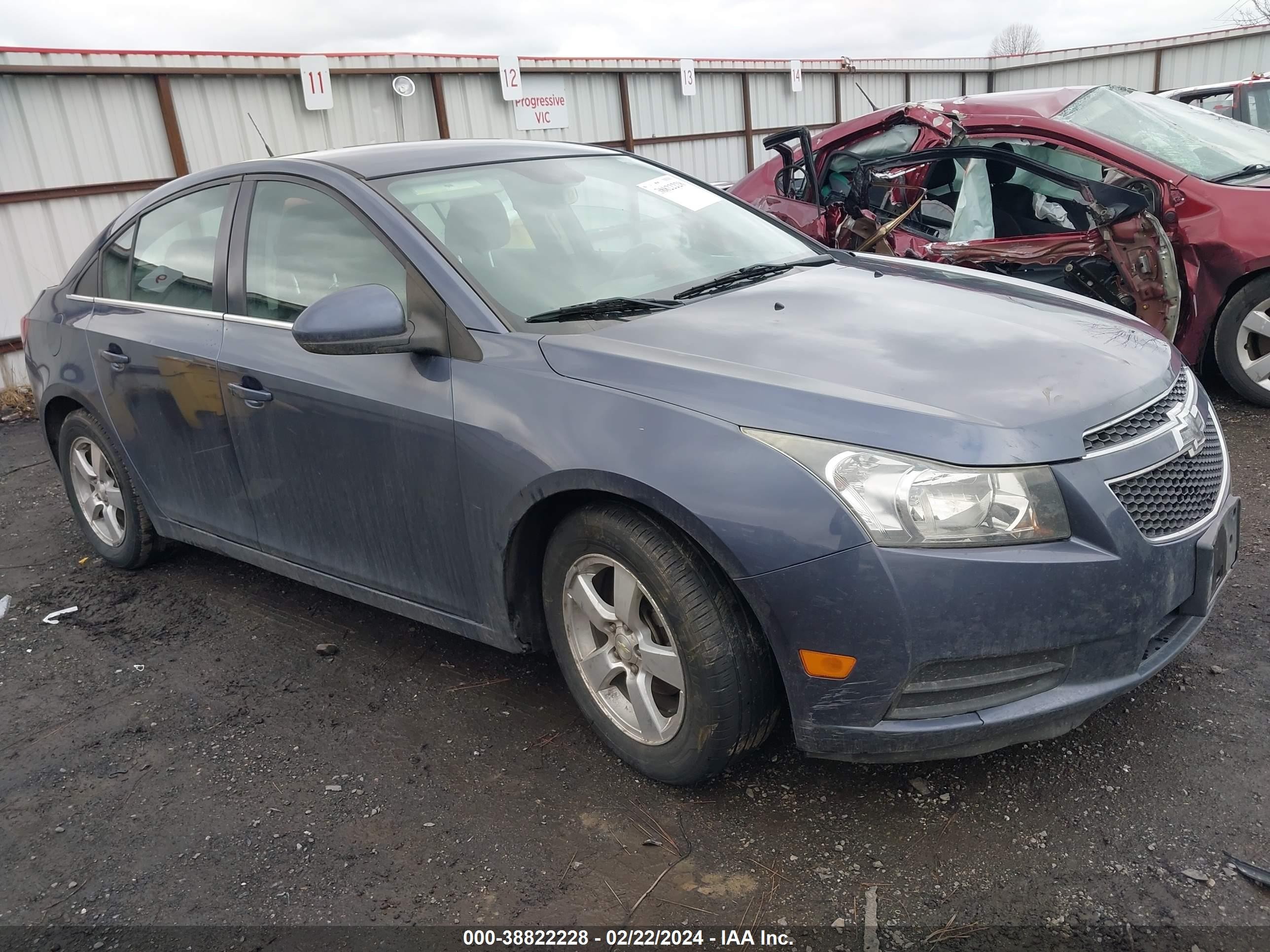 CHEVROLET CRUZE 2014 1g1pc5sb8e7356723