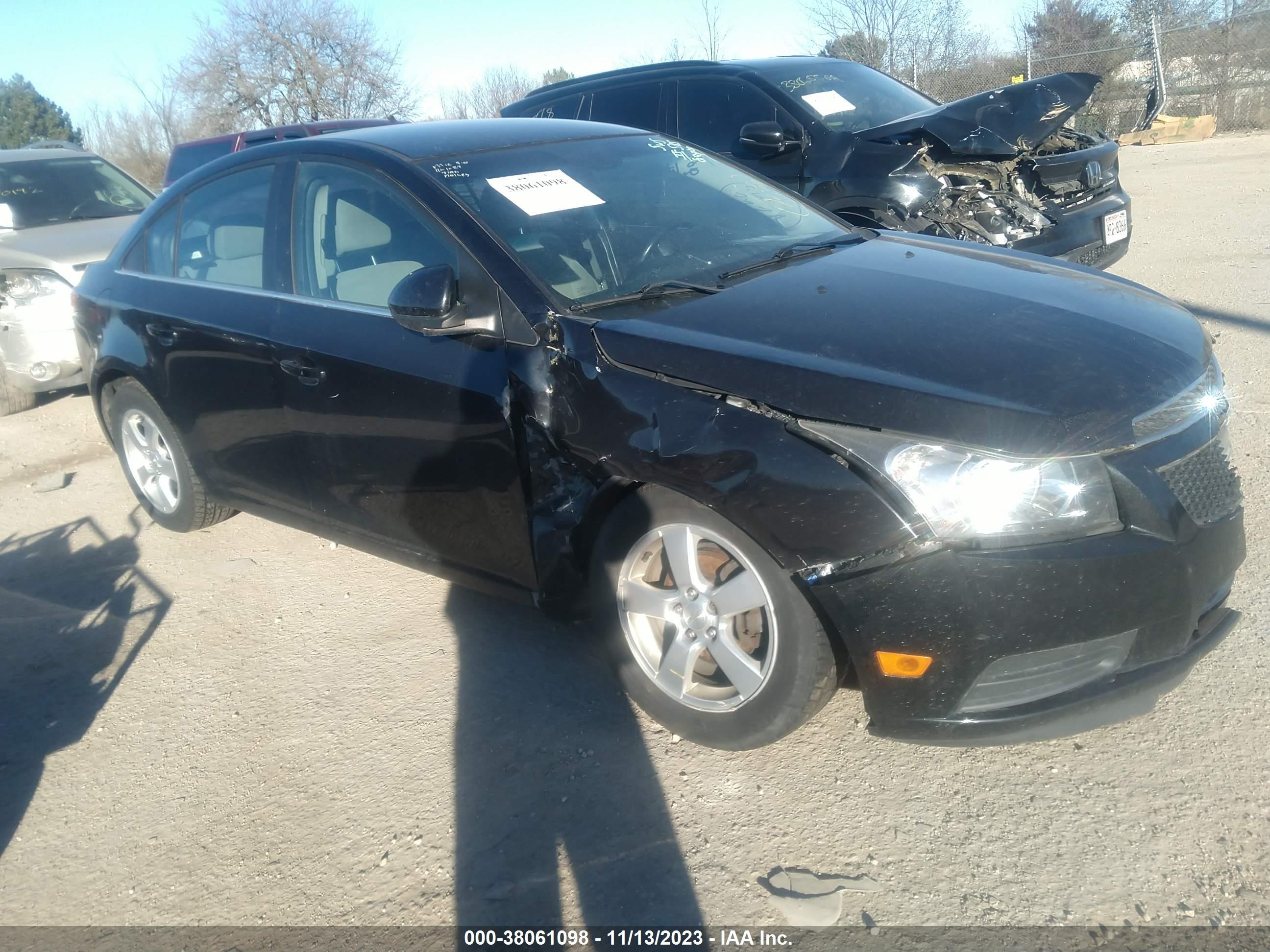 CHEVROLET CRUZE 2014 1g1pc5sb8e7464100