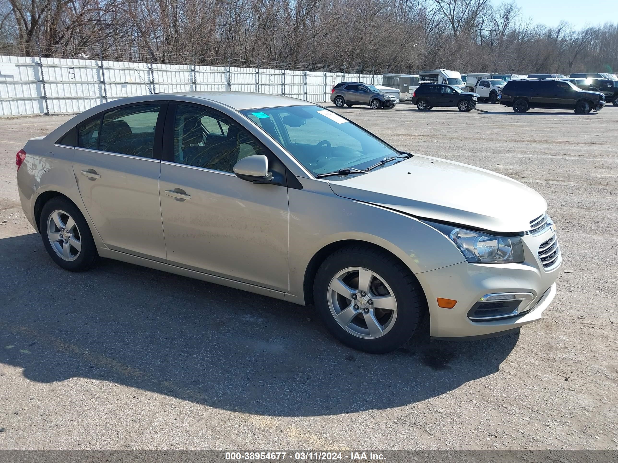 CHEVROLET CRUZE 2015 1g1pc5sb8f7128044