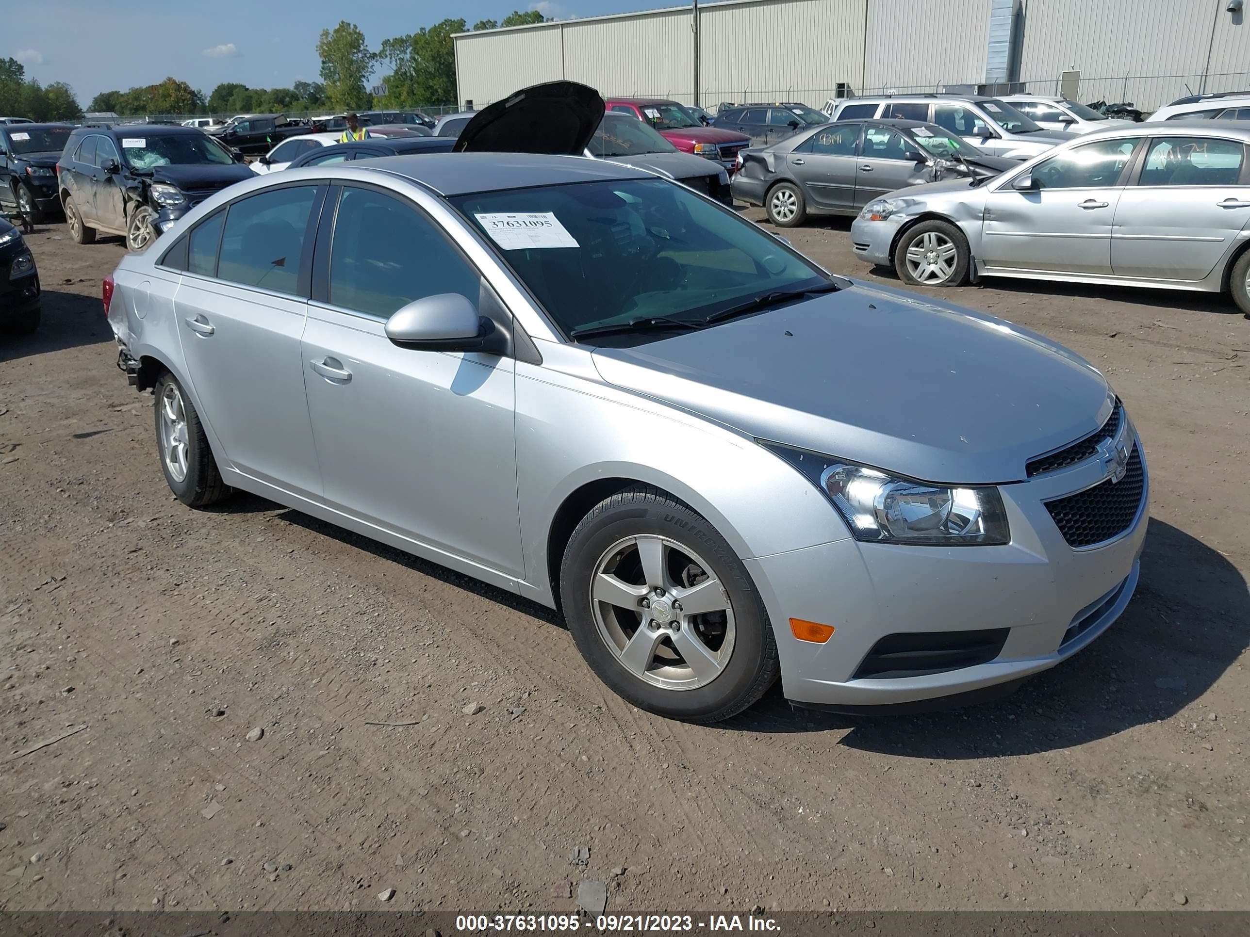 CHEVROLET CRUZE 2014 1g1pc5sb9e7355953