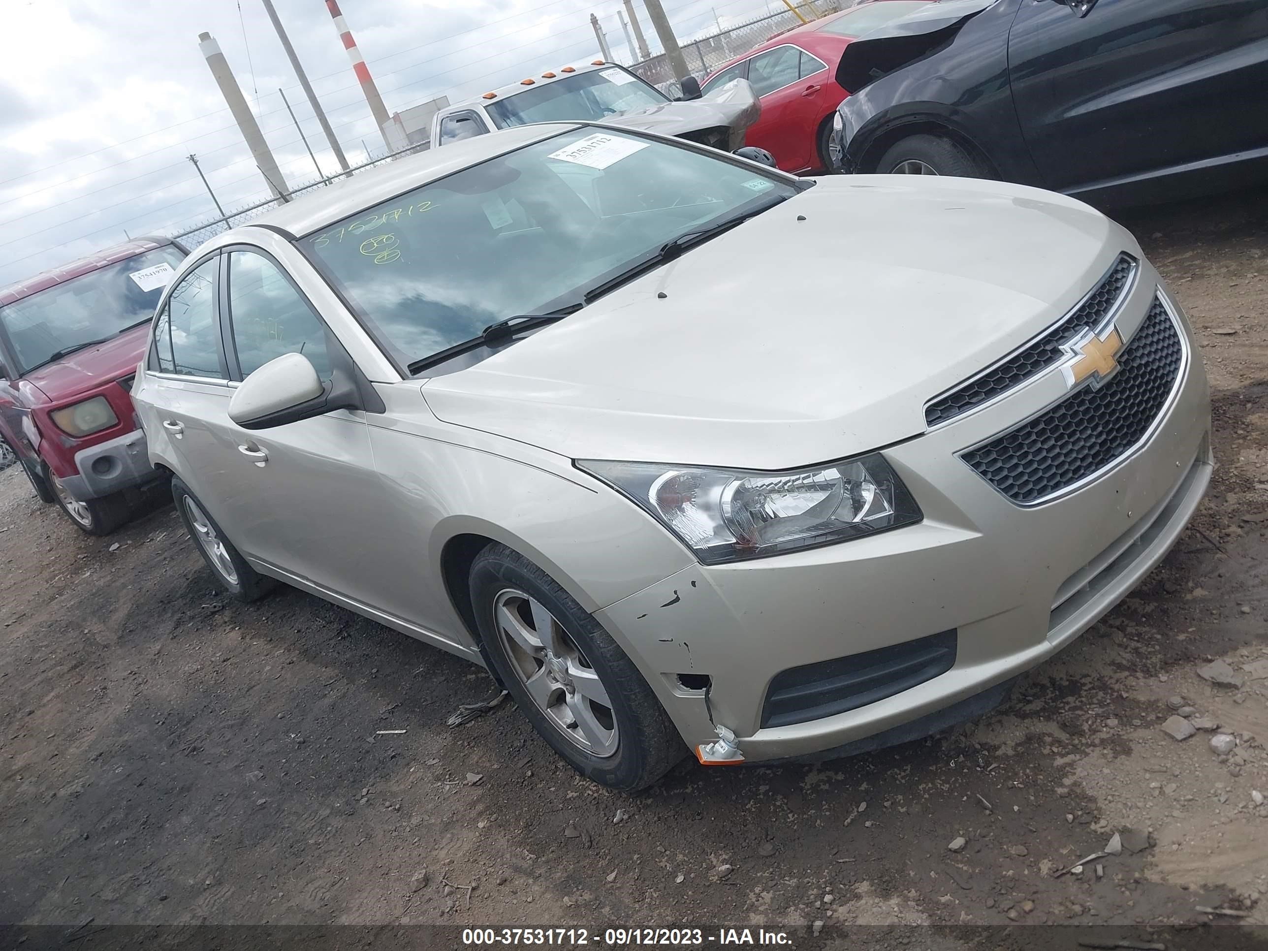 CHEVROLET CRUZE 2014 1g1pc5sb9e7376009