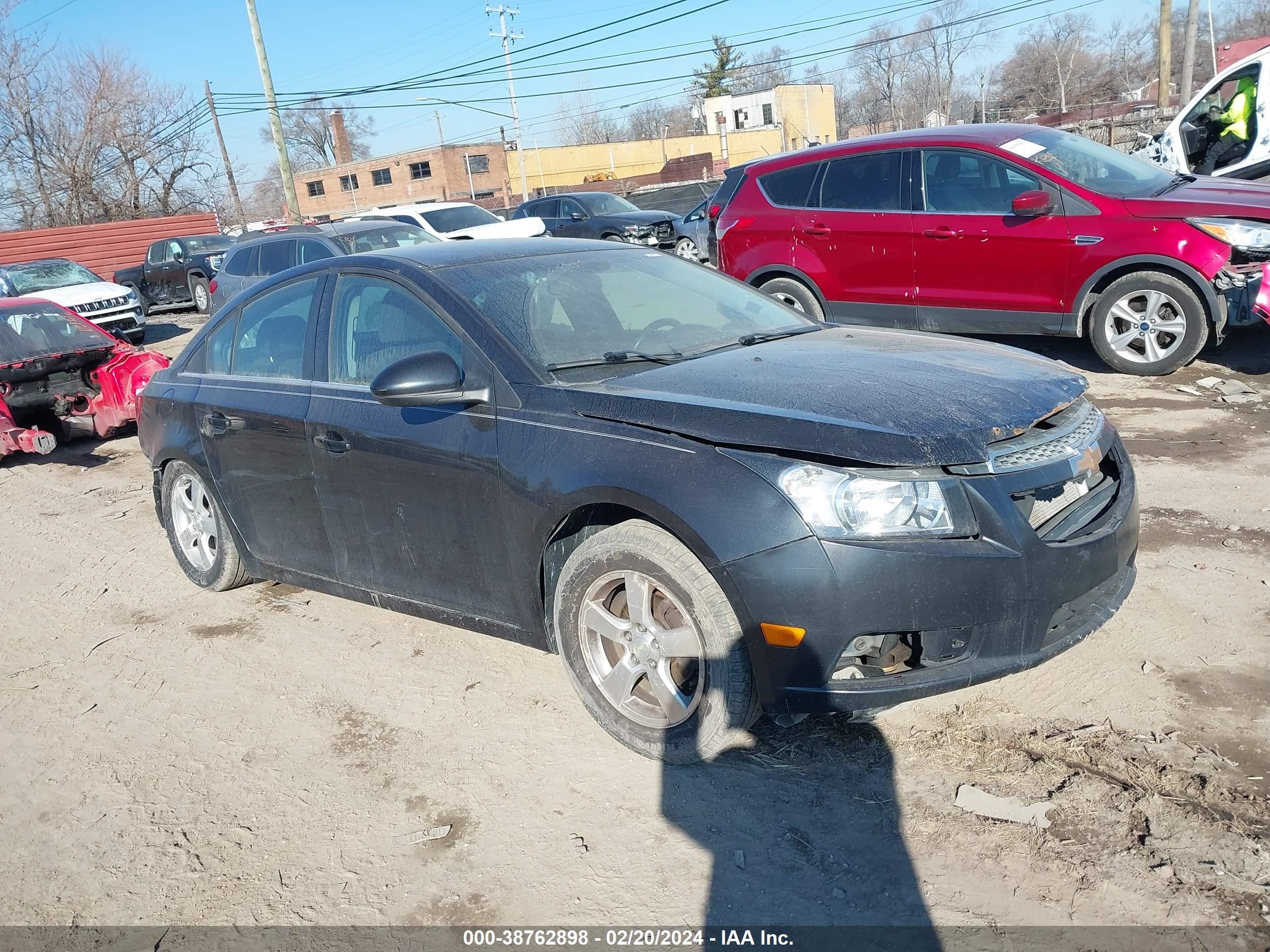 CHEVROLET CRUZE 2014 1g1pc5sbxe7285234