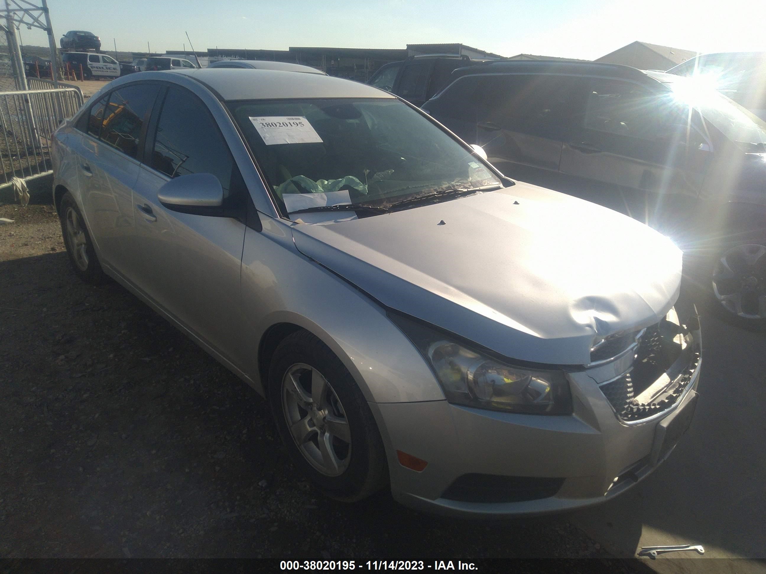 CHEVROLET CRUZE 2014 1g1pc5sbxe7295097