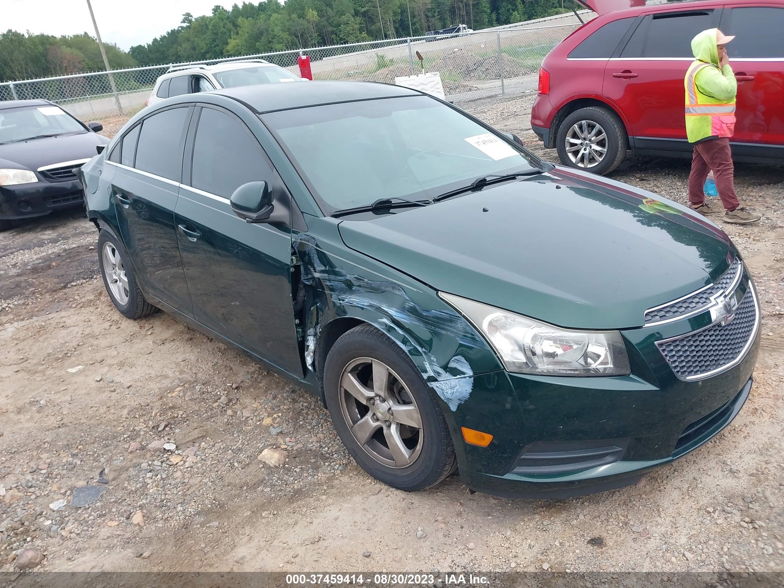 CHEVROLET CRUZE 2014 1g1pc5sbxe7349742