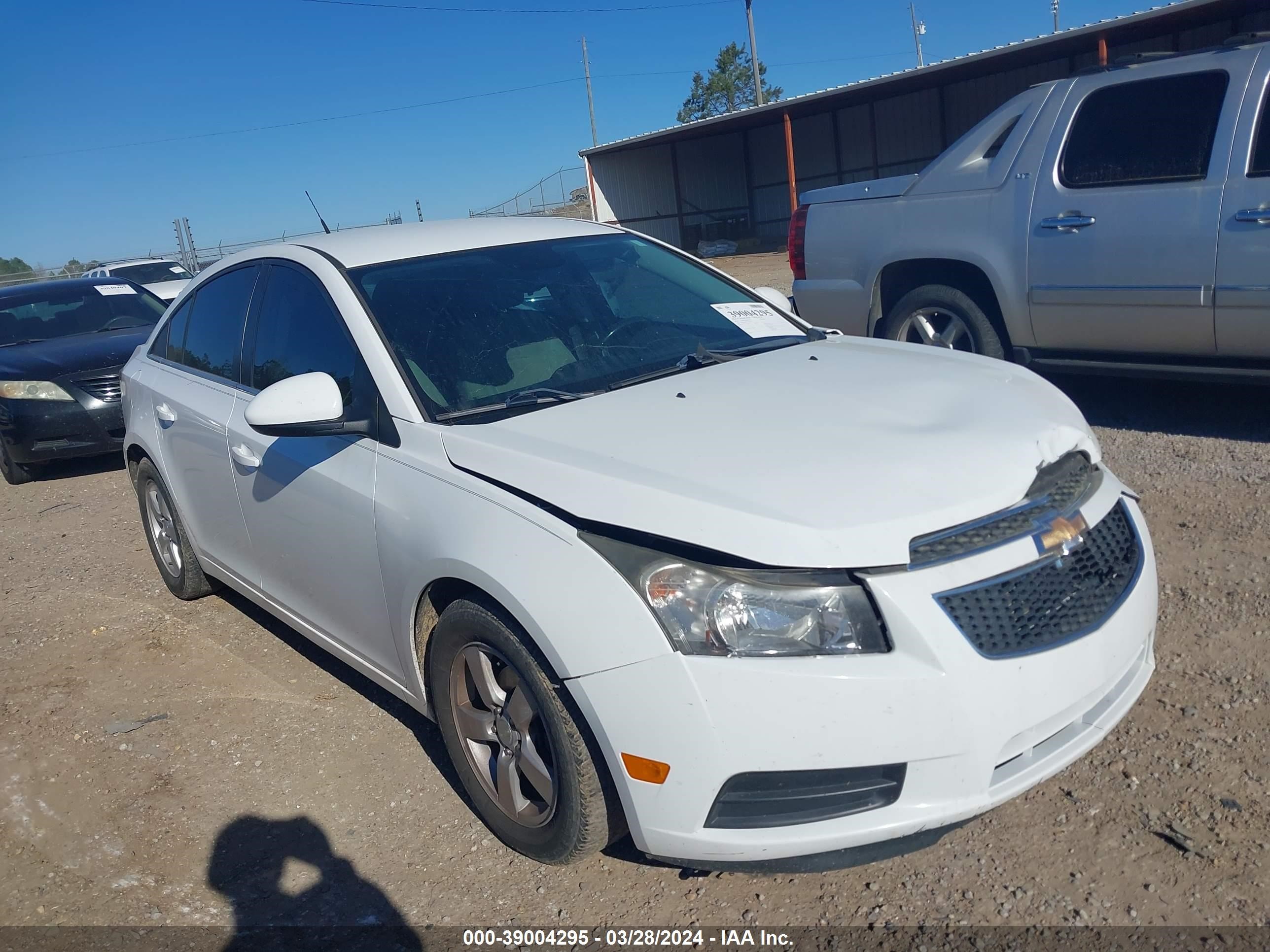 CHEVROLET CRUZE 2014 1g1pc5sbxe7387651