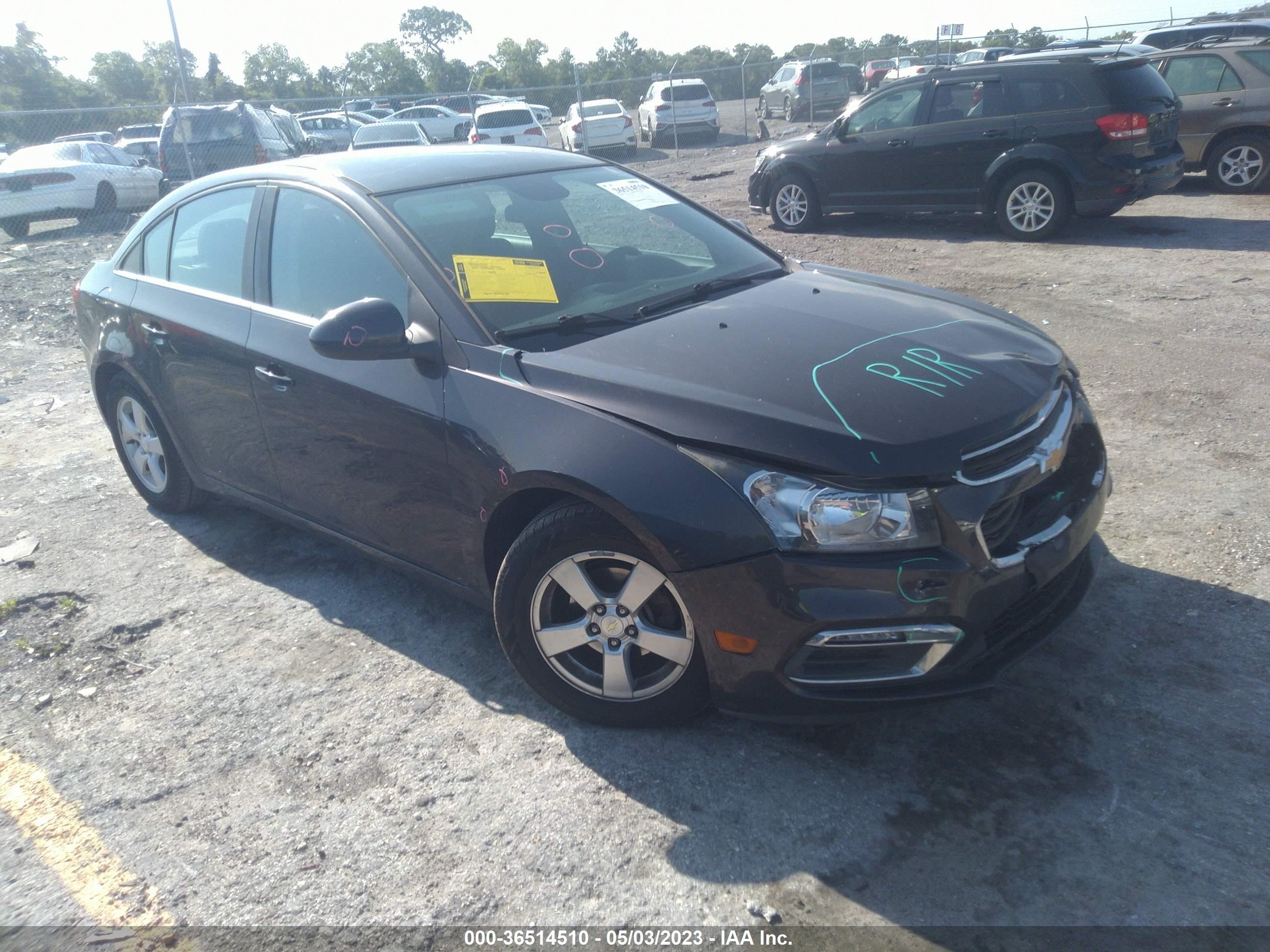 CHEVROLET CRUZE 2015 1g1pc5sbxf7143502