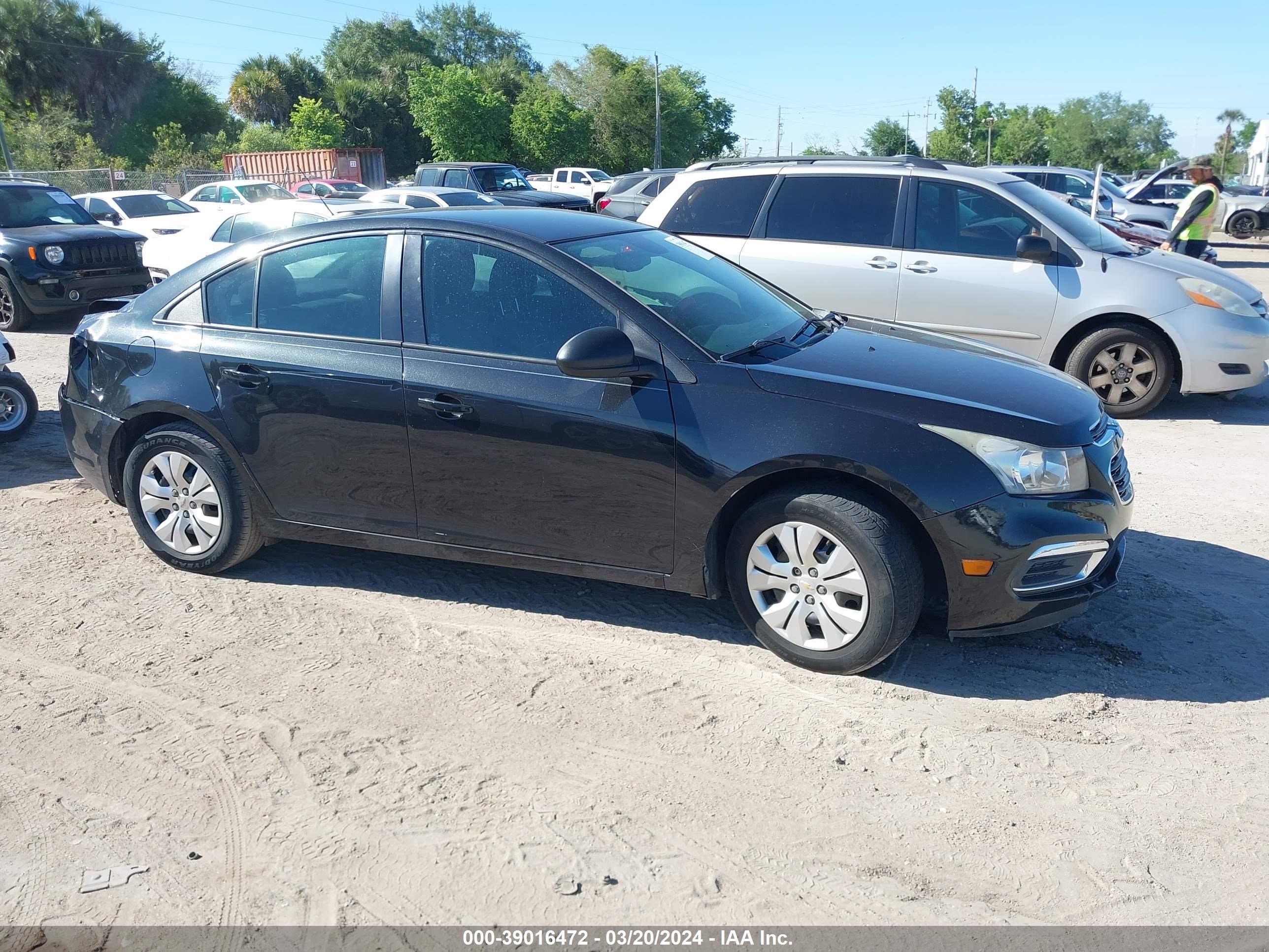 CHEVROLET CRUZE 2016 1g1pc5sh5g7188014