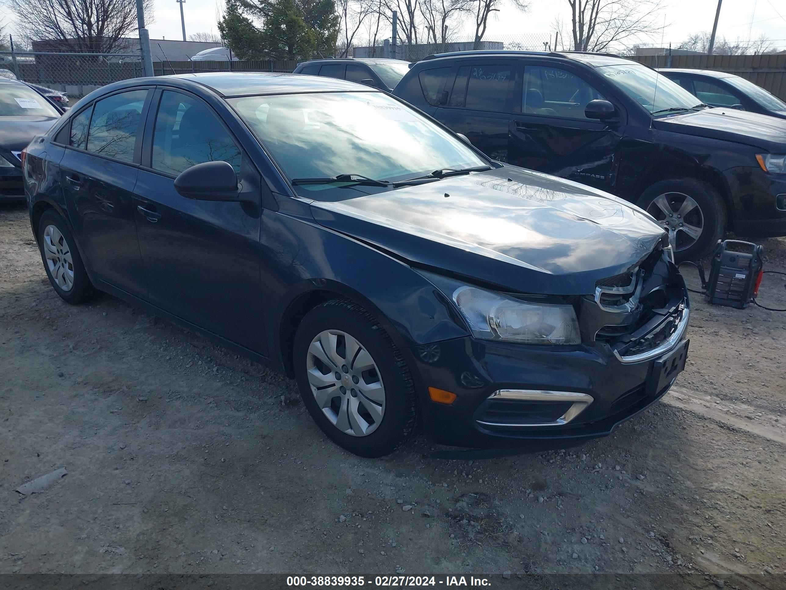 CHEVROLET CRUZE 2016 1g1pc5sh6g7171402