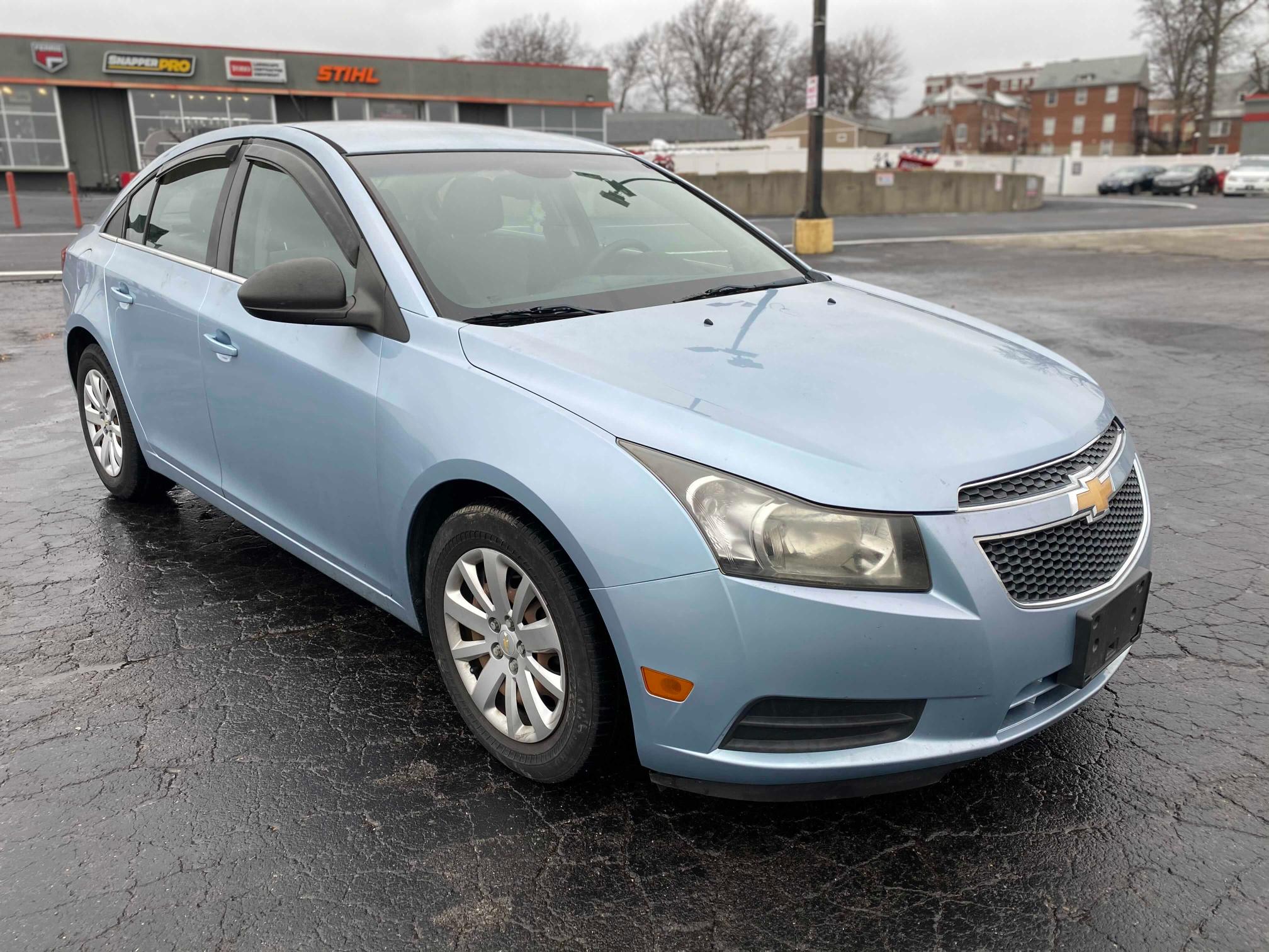 CHEVROLET CRUZE LS 2011 1g1pc5sh7b7212273