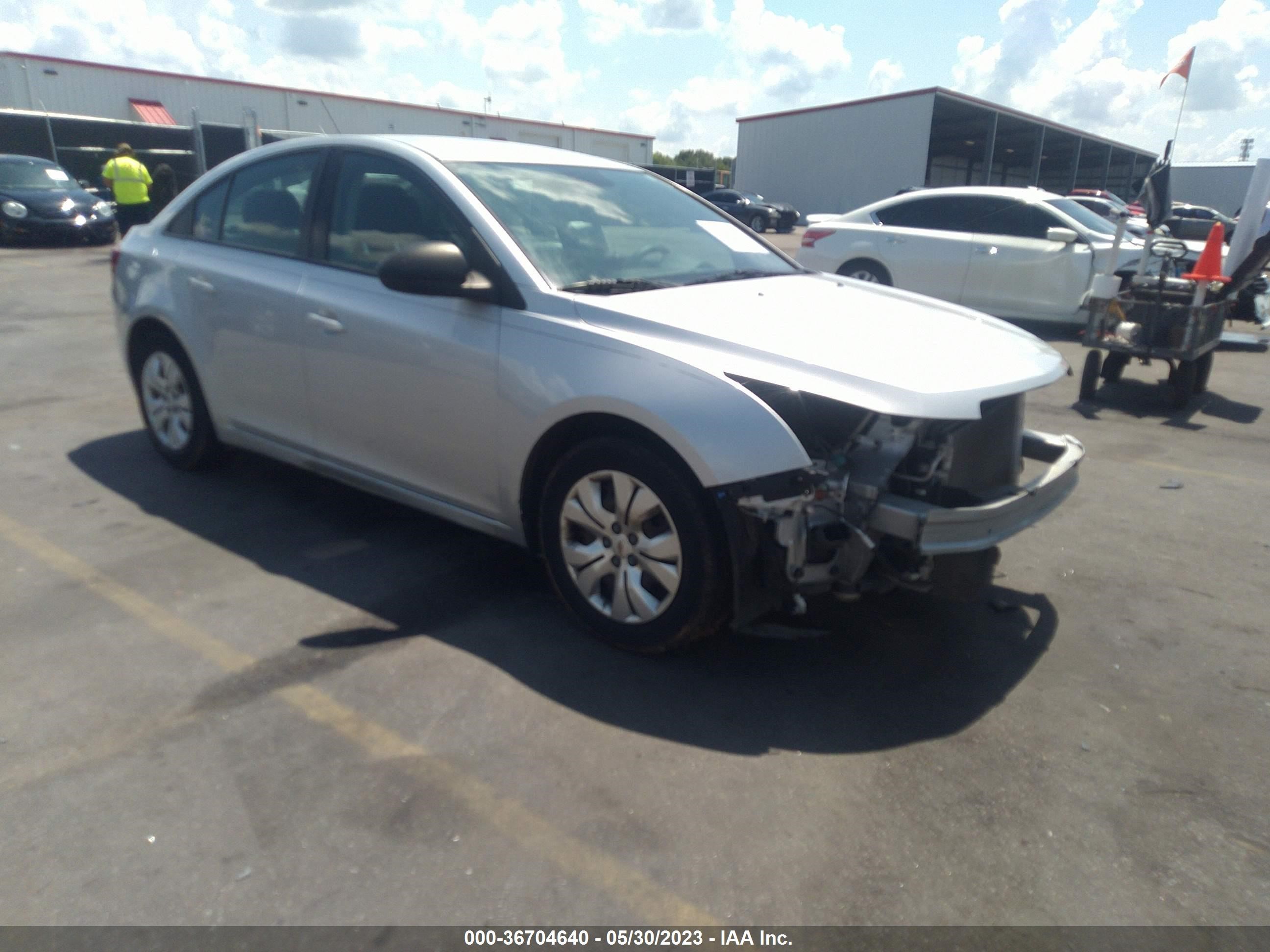 CHEVROLET CRUZE 2016 1g1pc5sh7g7193117