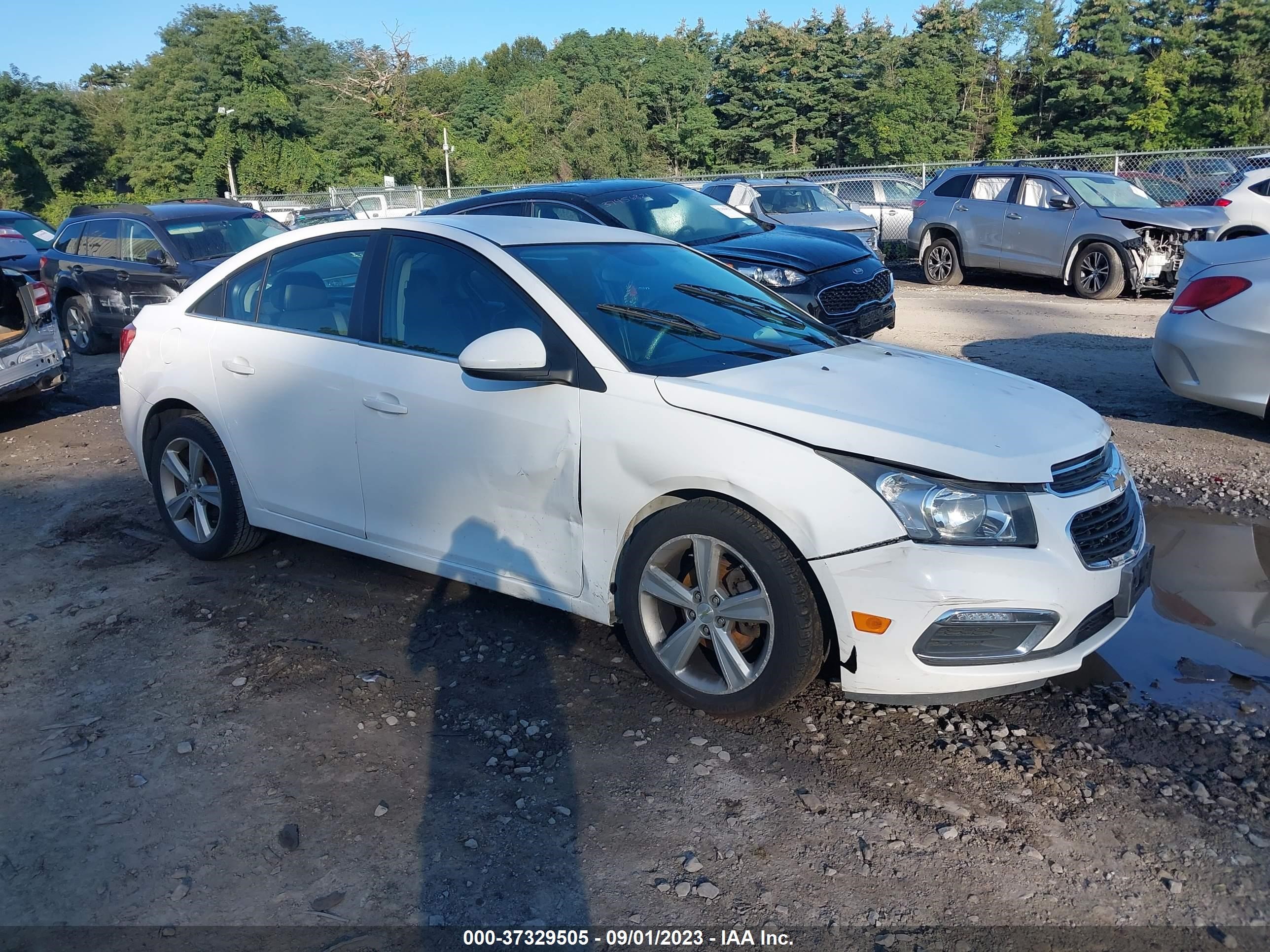 CHEVROLET CRUZE 2015 1g1pe5sb0f7156558