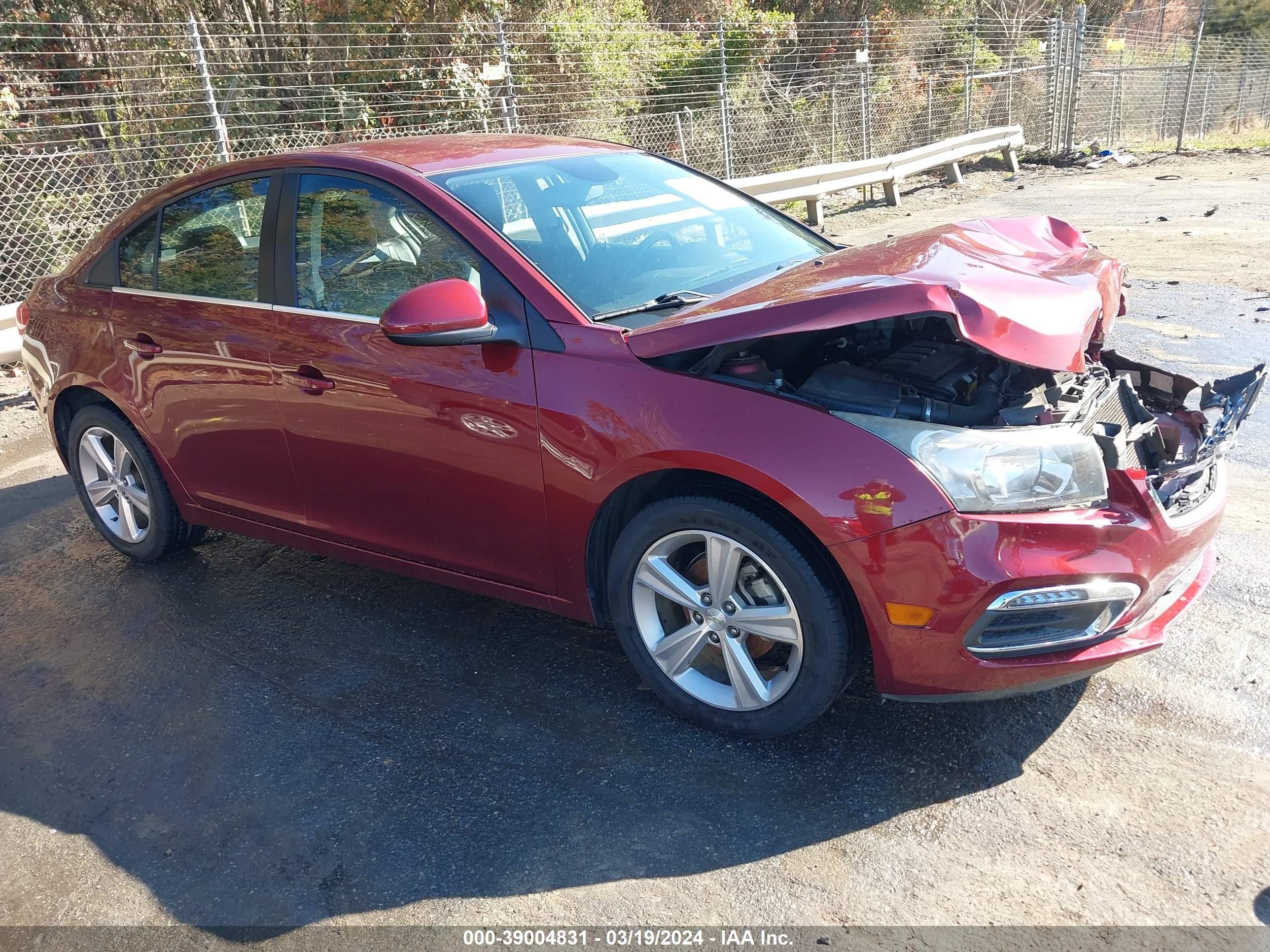 CHEVROLET CRUZE 2015 1g1pe5sb0f7173117